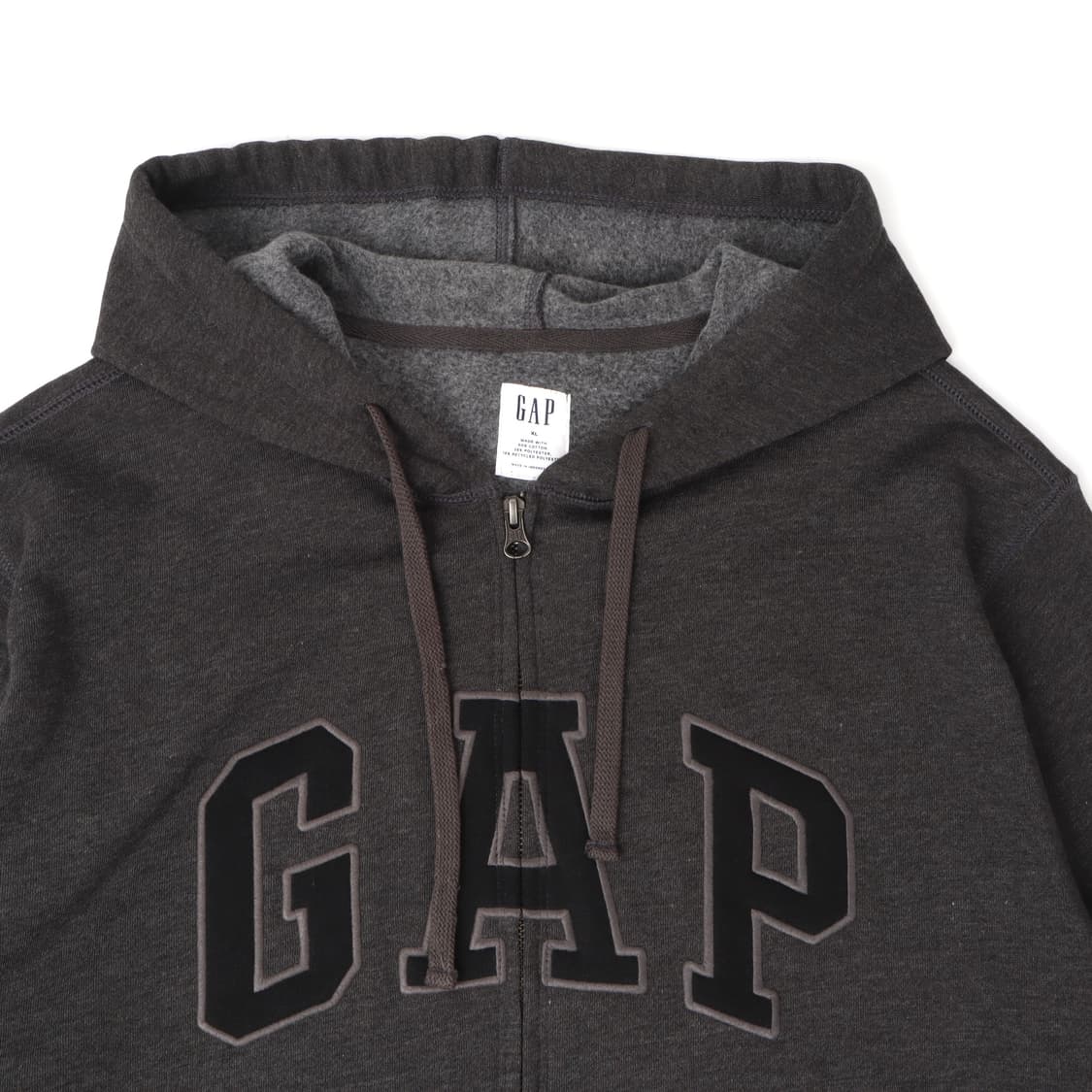 갭 챠콜 아플리케 로고 후드집업 상품이미지2