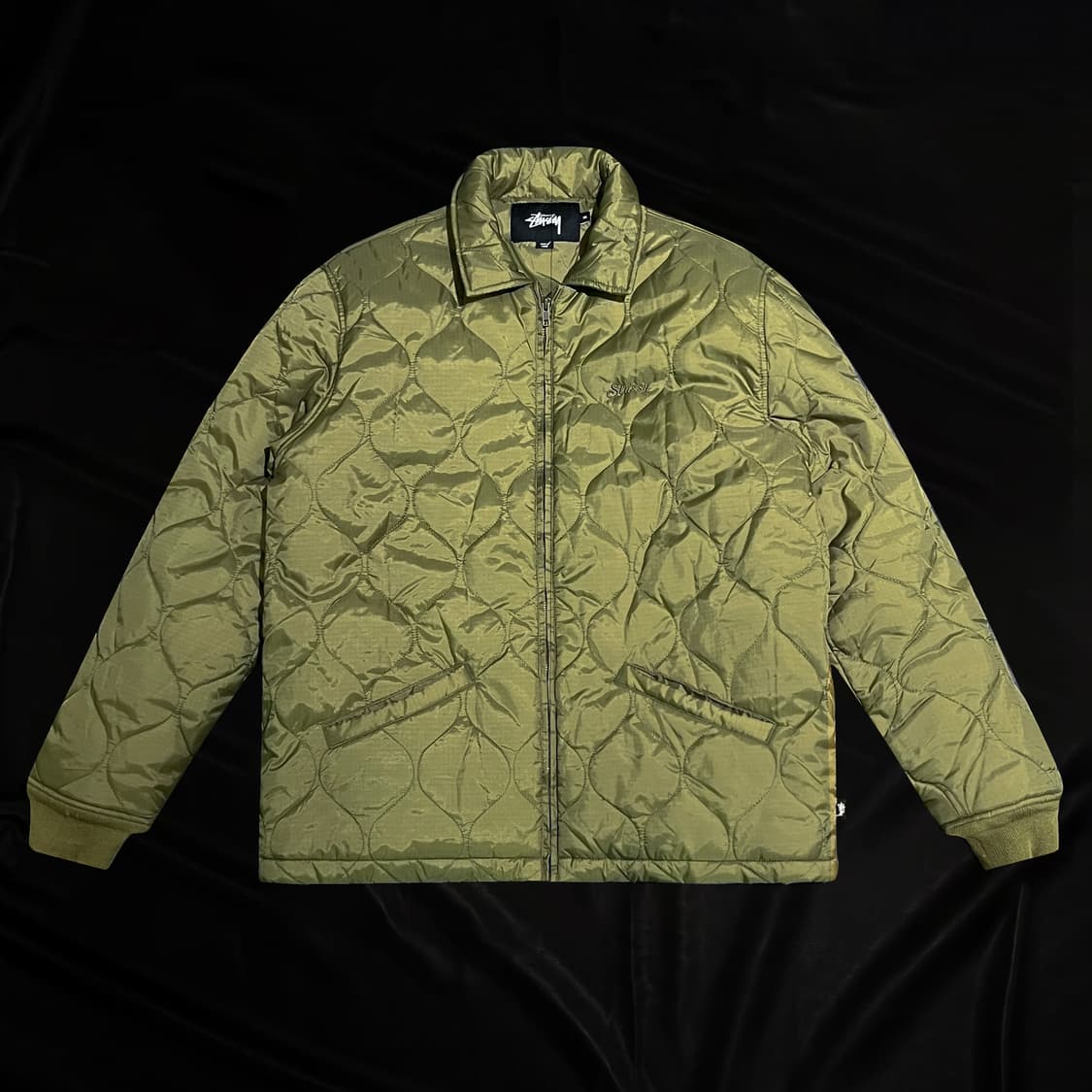 스투시 카키 퀄팅 패딩 상품이미지1