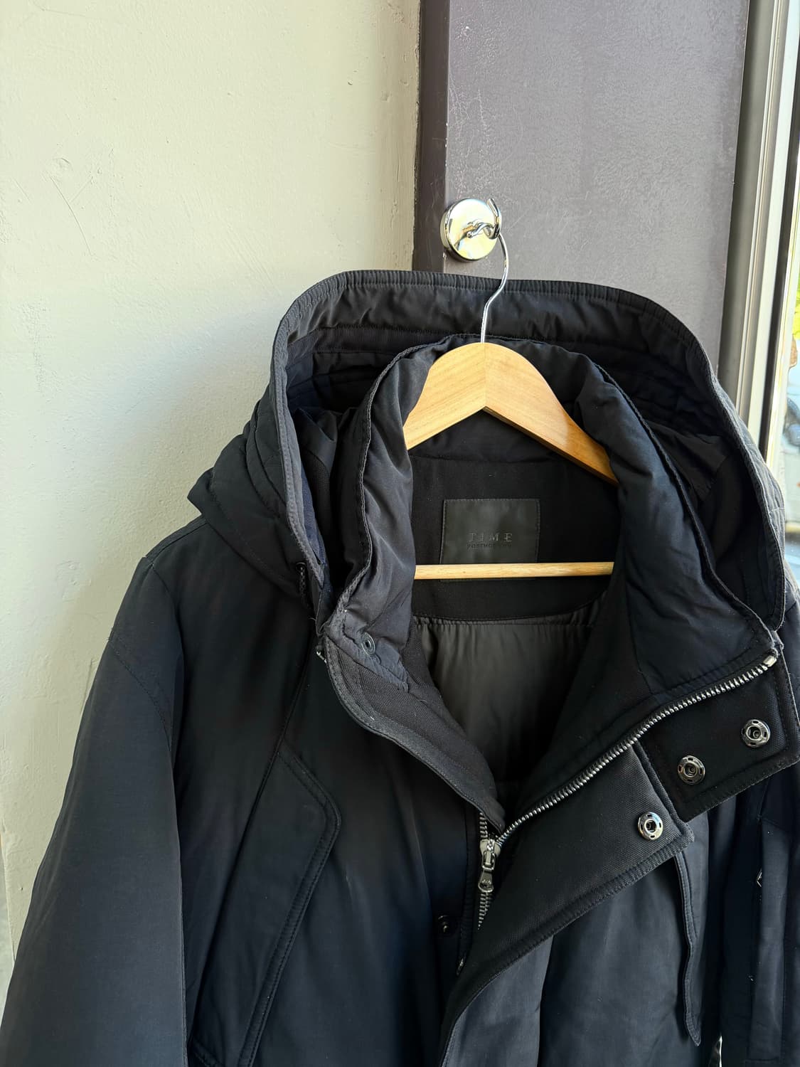 100/ 타임옴므 구스다운 후디드 패딩점퍼 상품이미지3