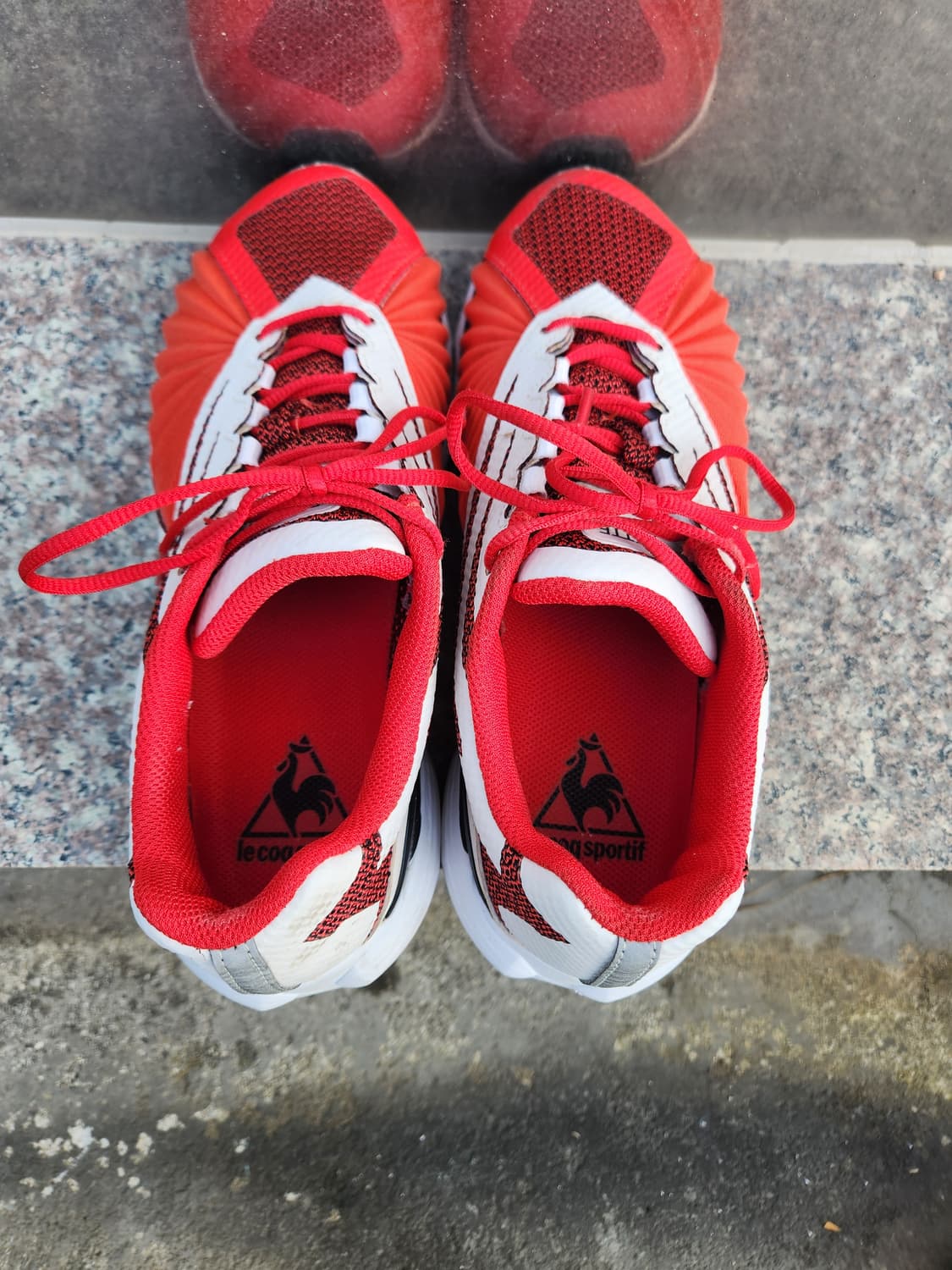 르꼬끄 스포르티브 운동화 레드/화이트 상품이미지3