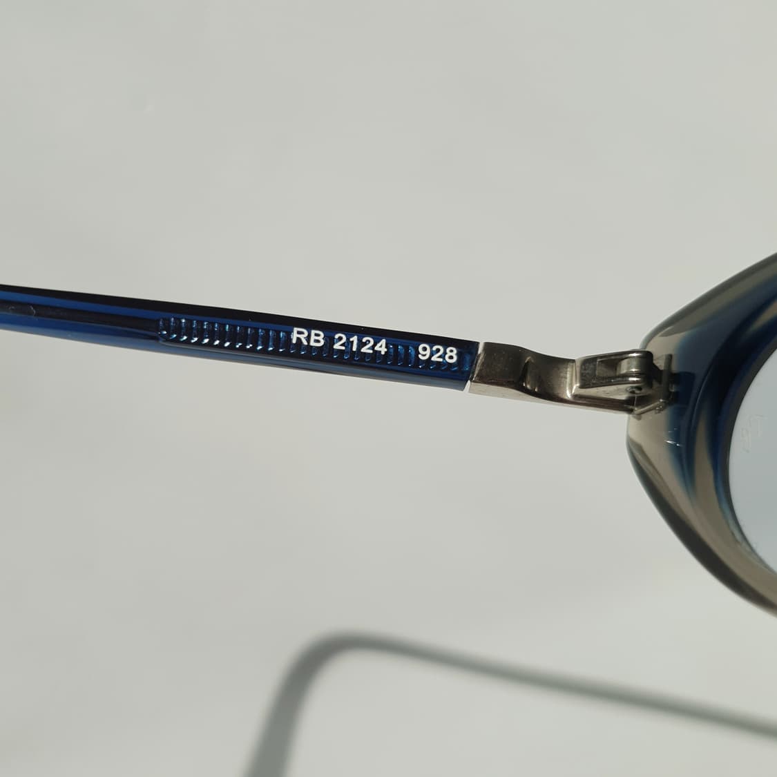 Ray-Ban RB 2124 sunglasses 상품이미지8