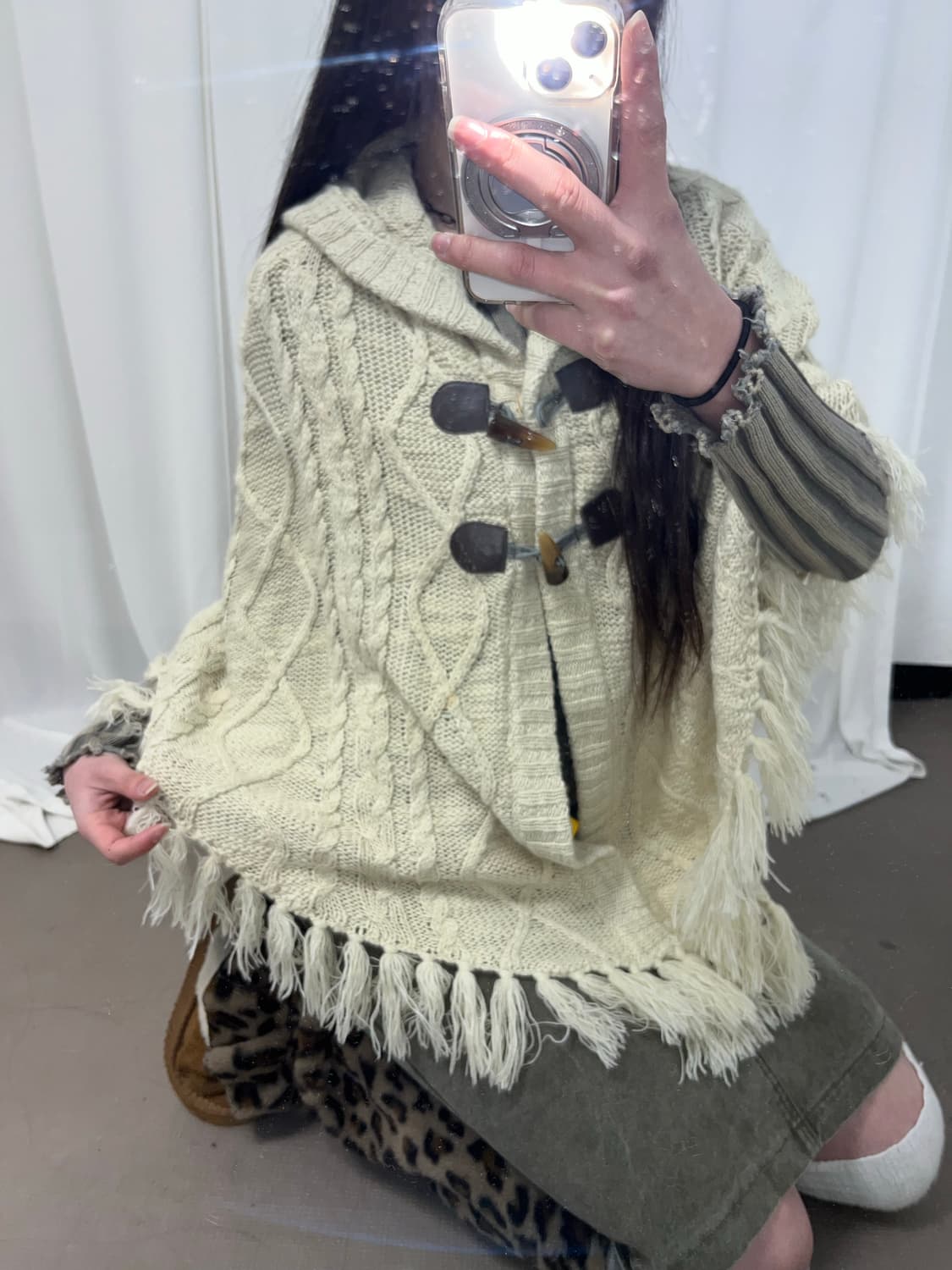 Colza 니트 프린지 후드 케이프 상품이미지4