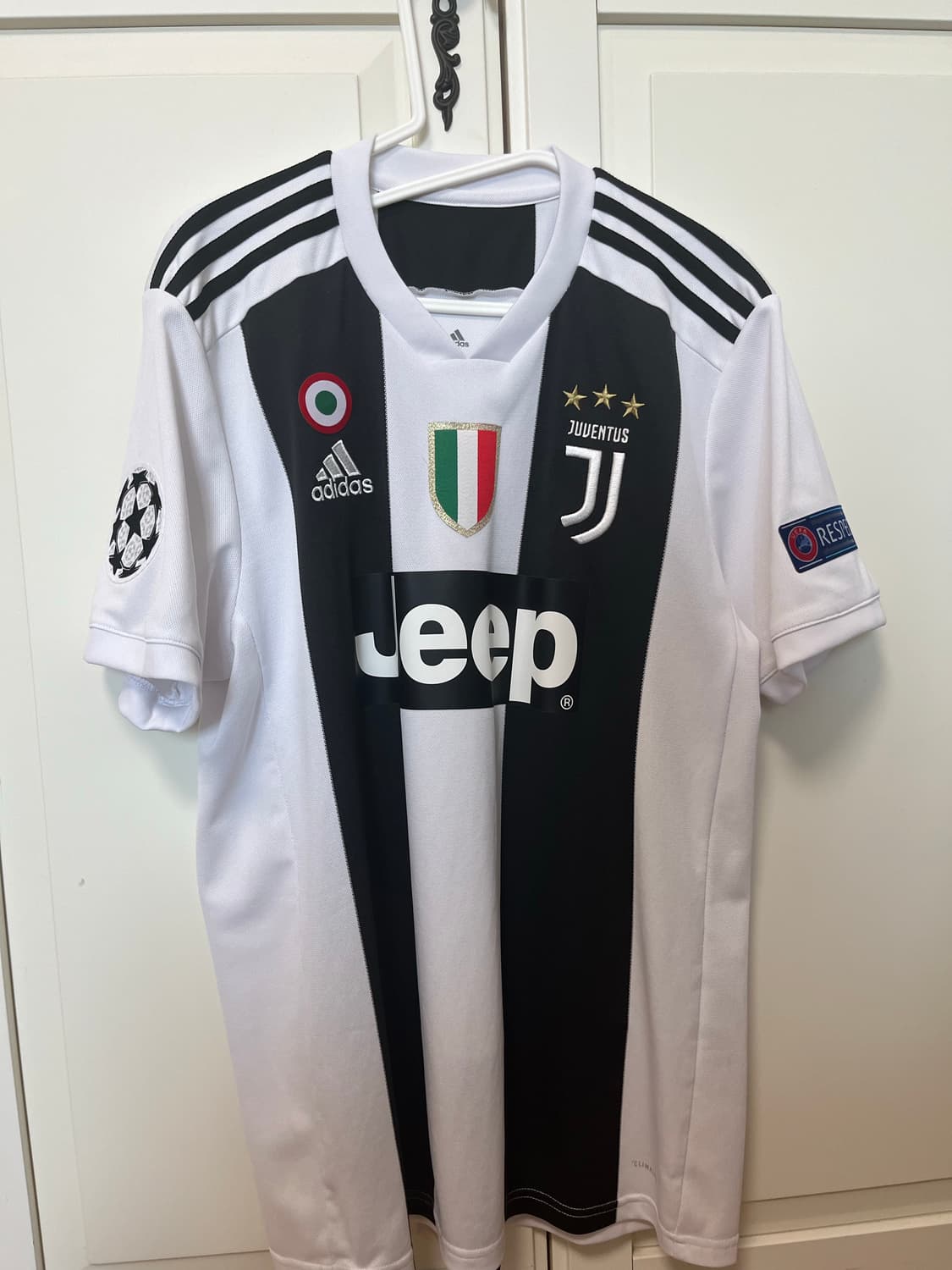 18/19 유벤투스 호날두 상품이미지2