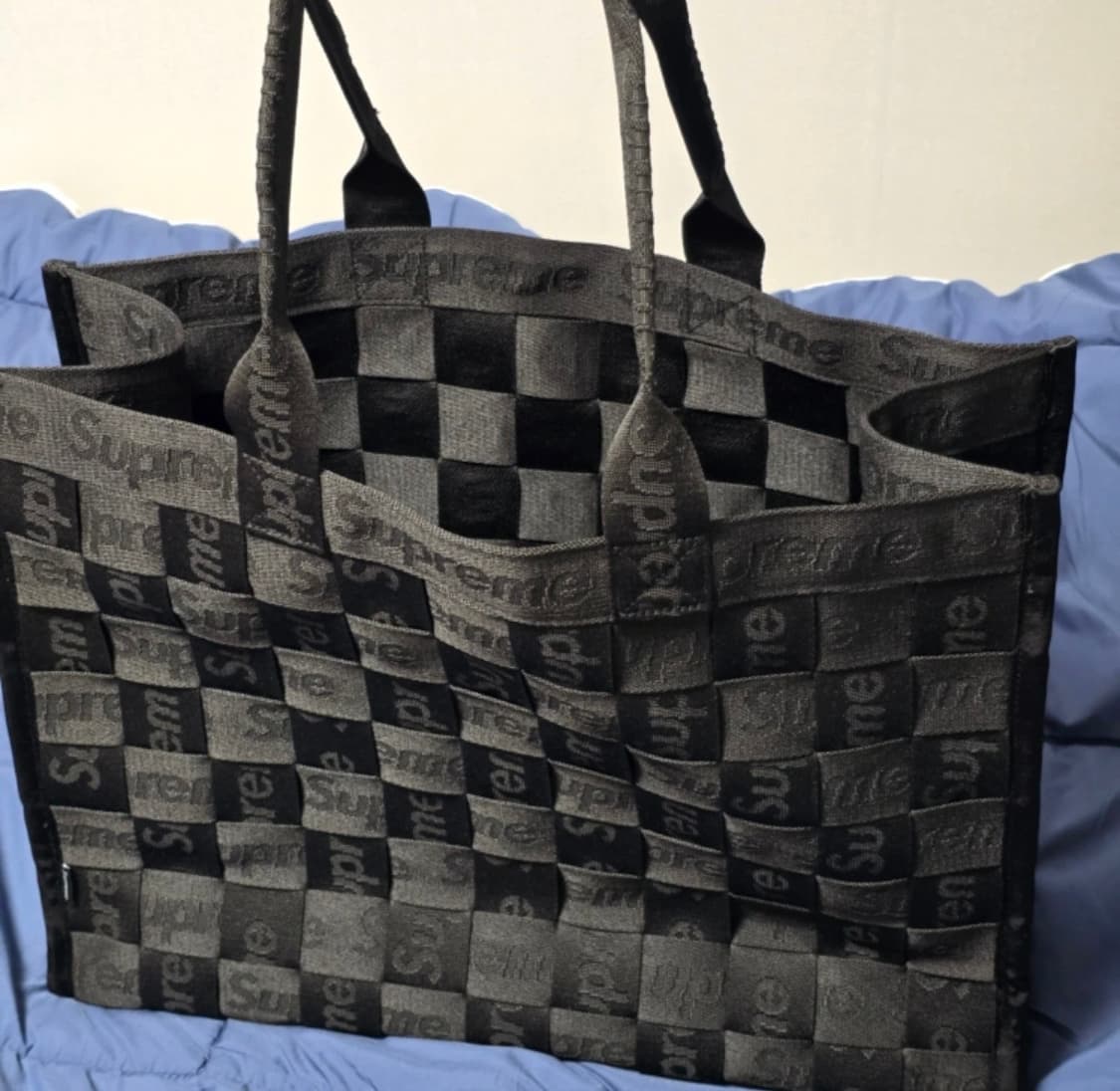 24시즌 슈프림도트백 상품이미지3