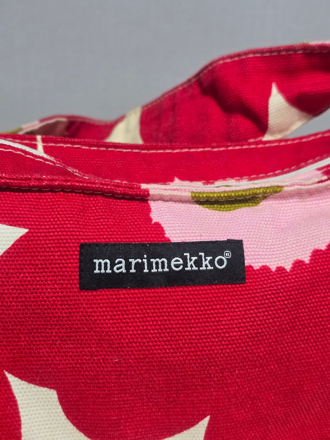 마리메코 플라워 도트 토트백  상품이미지2