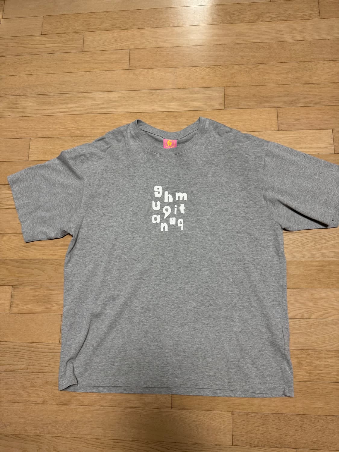 999 휴머니티 회색 반팔  상품이미지2