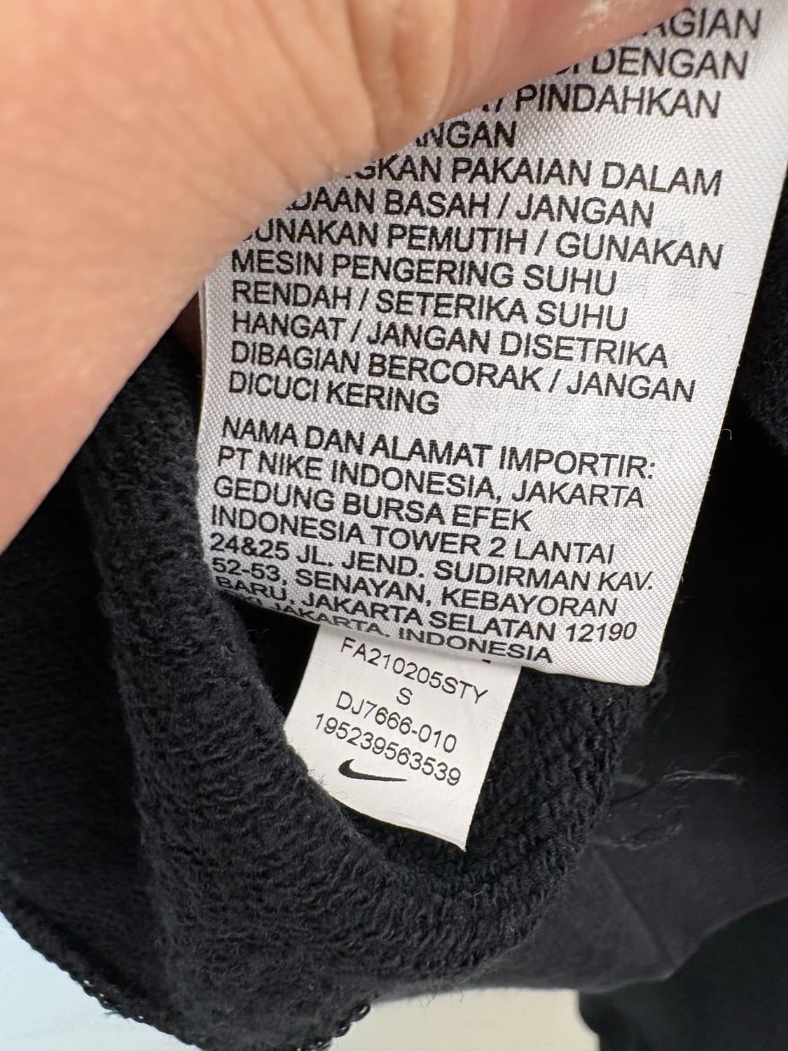 나이키 미드 스우시 크롭 맨투맨 블랙 상품이미지5