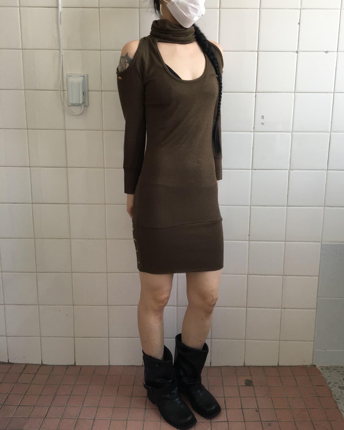 Cut off point high neck onepiece 상품이미지1