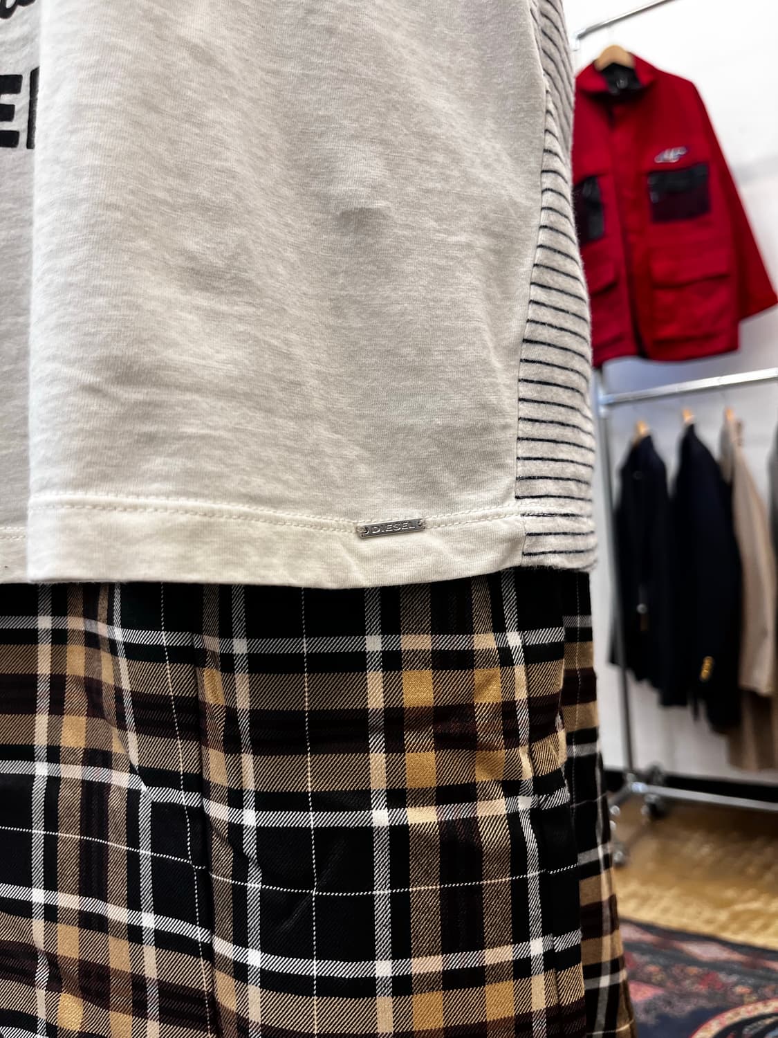 디젤 코스믹 노이즈 티셔츠 상품이미지3