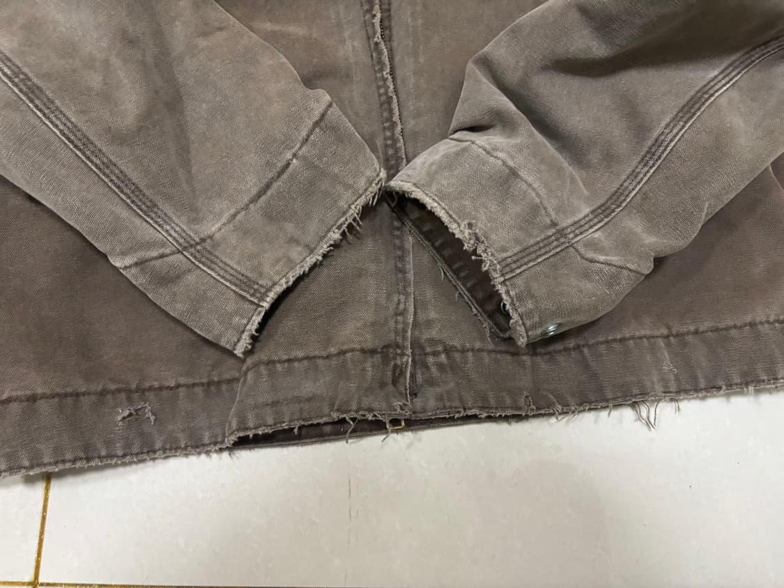 칼하트 디트로이트 자켓 J43 cht (size: XL) 상품이미지5