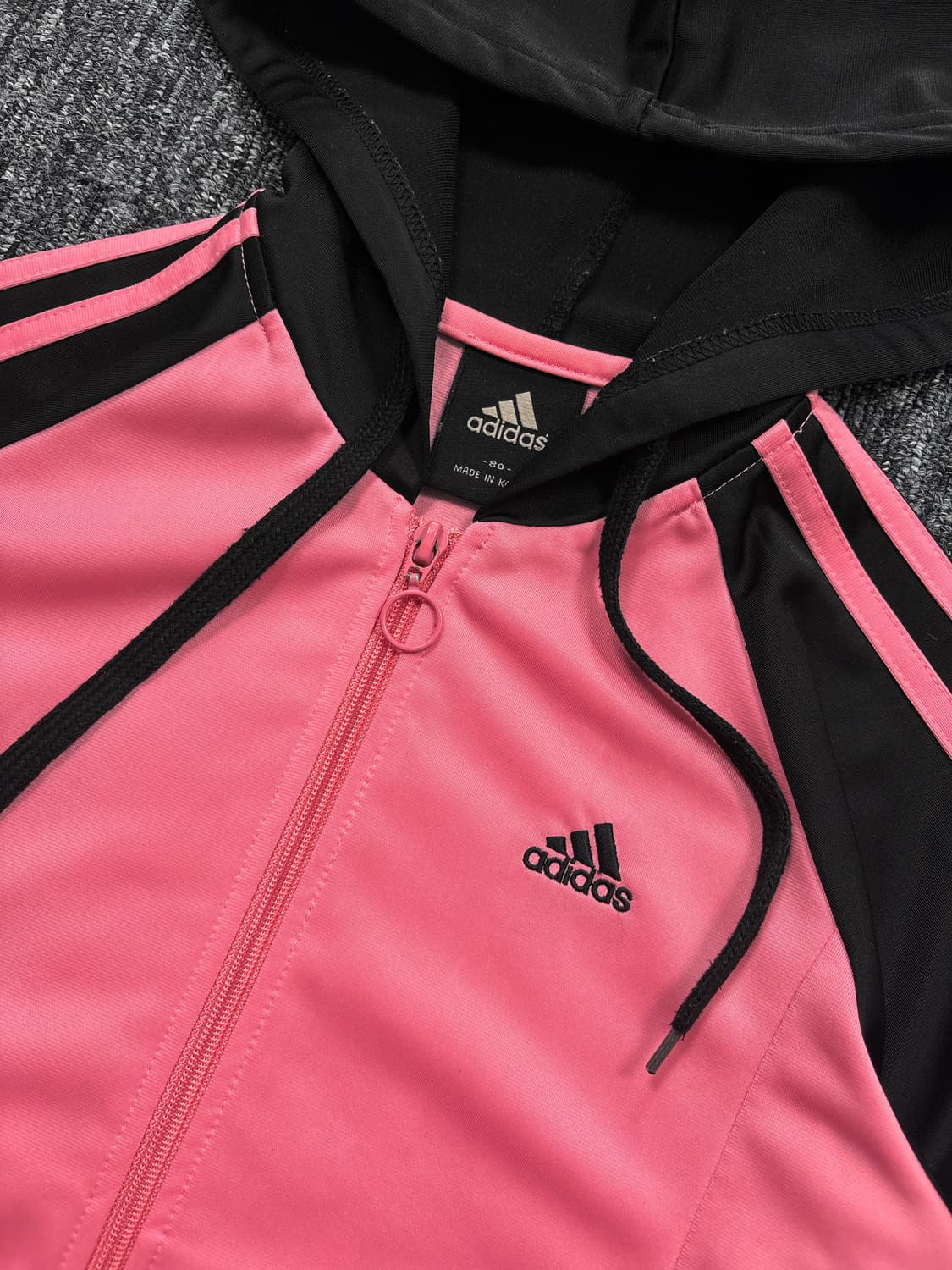 아디다스 핑크 블랙 배색 후드집업 상품이미지4