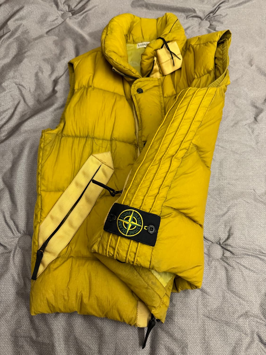 스톤아일랜드 08A/W Opaque 엘로우 패딩 베스트 자켓 상품이미지2