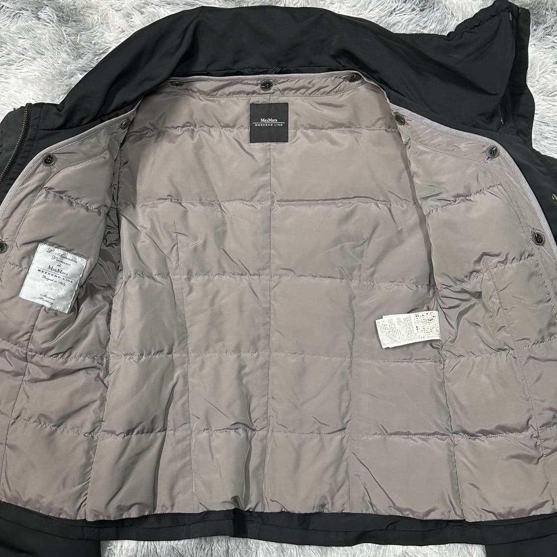 막스마라 블랙 숏 다운 점퍼  상품이미지3