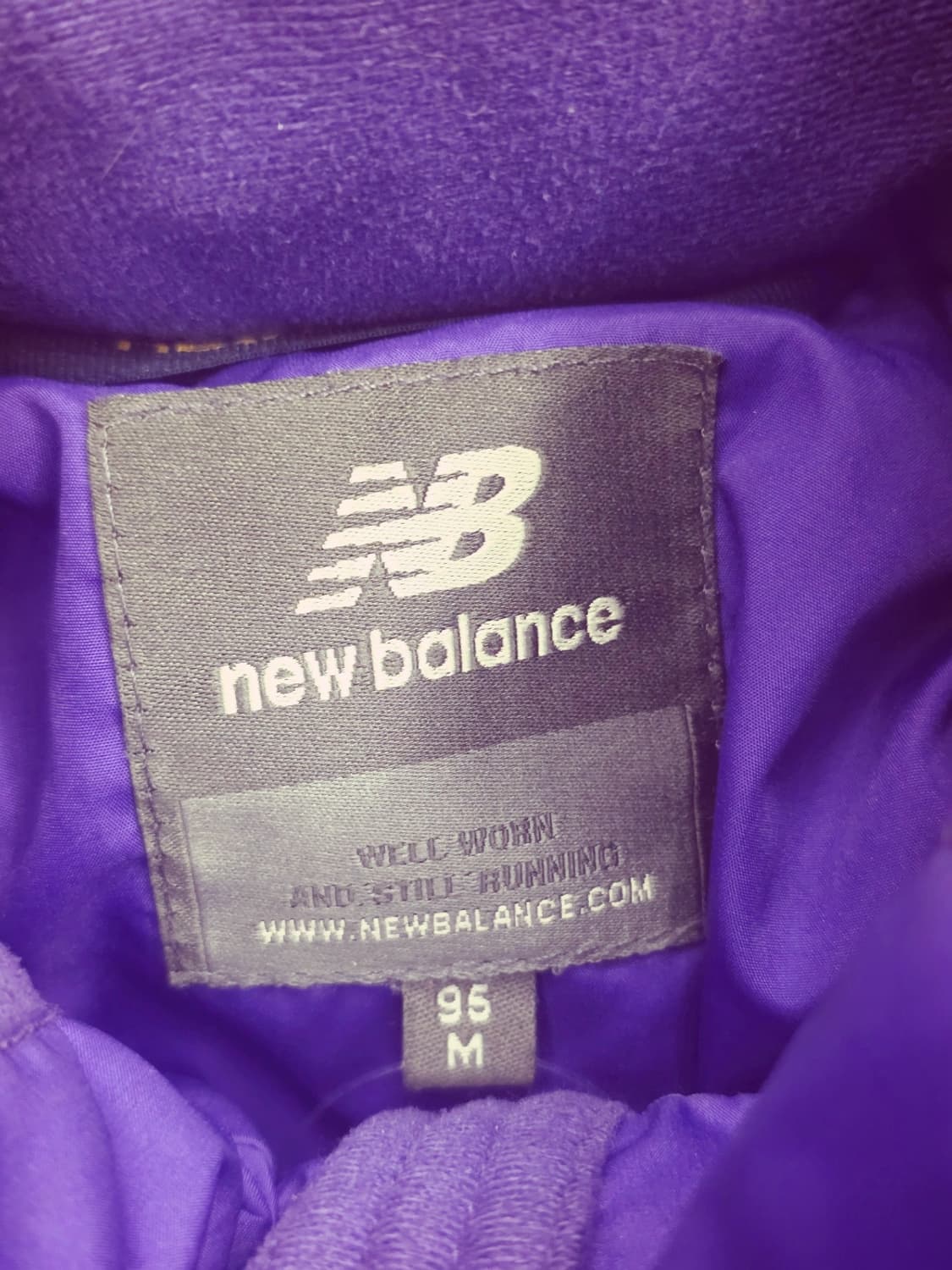 뉴발란스 보라색 구스다운패딩 상품이미지4