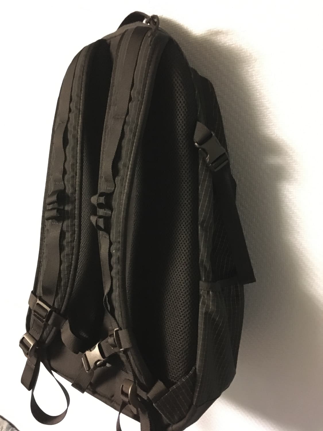 슈프림 백팩 블랙 - 24SS 상품이미지5