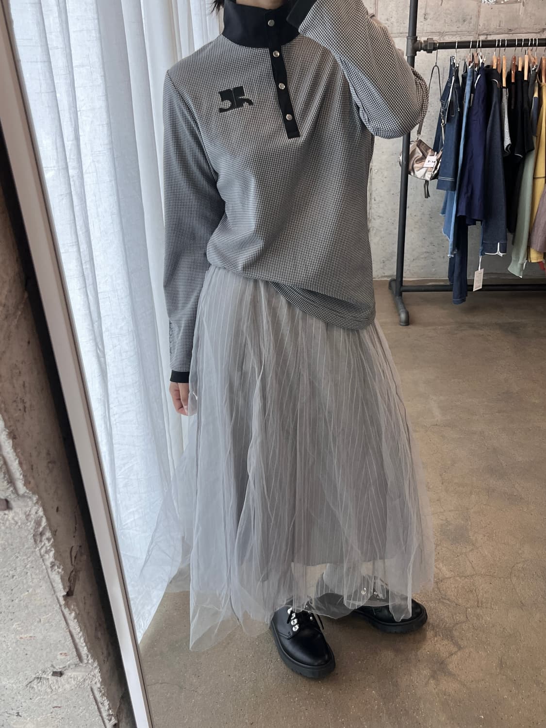 00s 꾸레쥬 블랙 로고 탑  상품이미지4