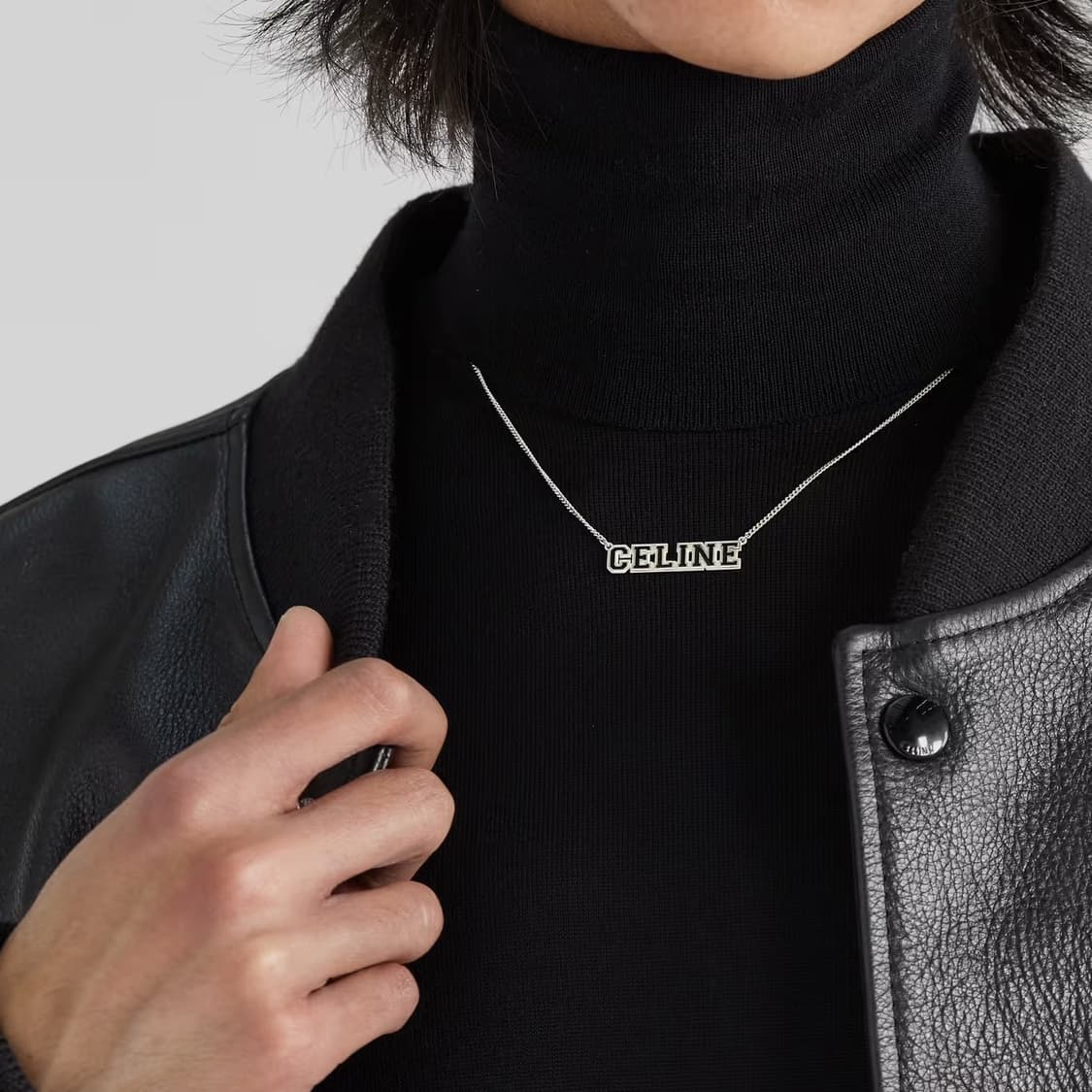 [박보검님 착용] 셀린느 22fw 보이돌 유니버시티 목걸이 상품이미지2