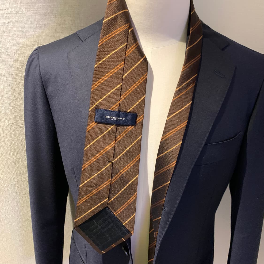 버버리 스트라이프 명품넥타이 100실크 정장룩코디 A등급 상품이미지2