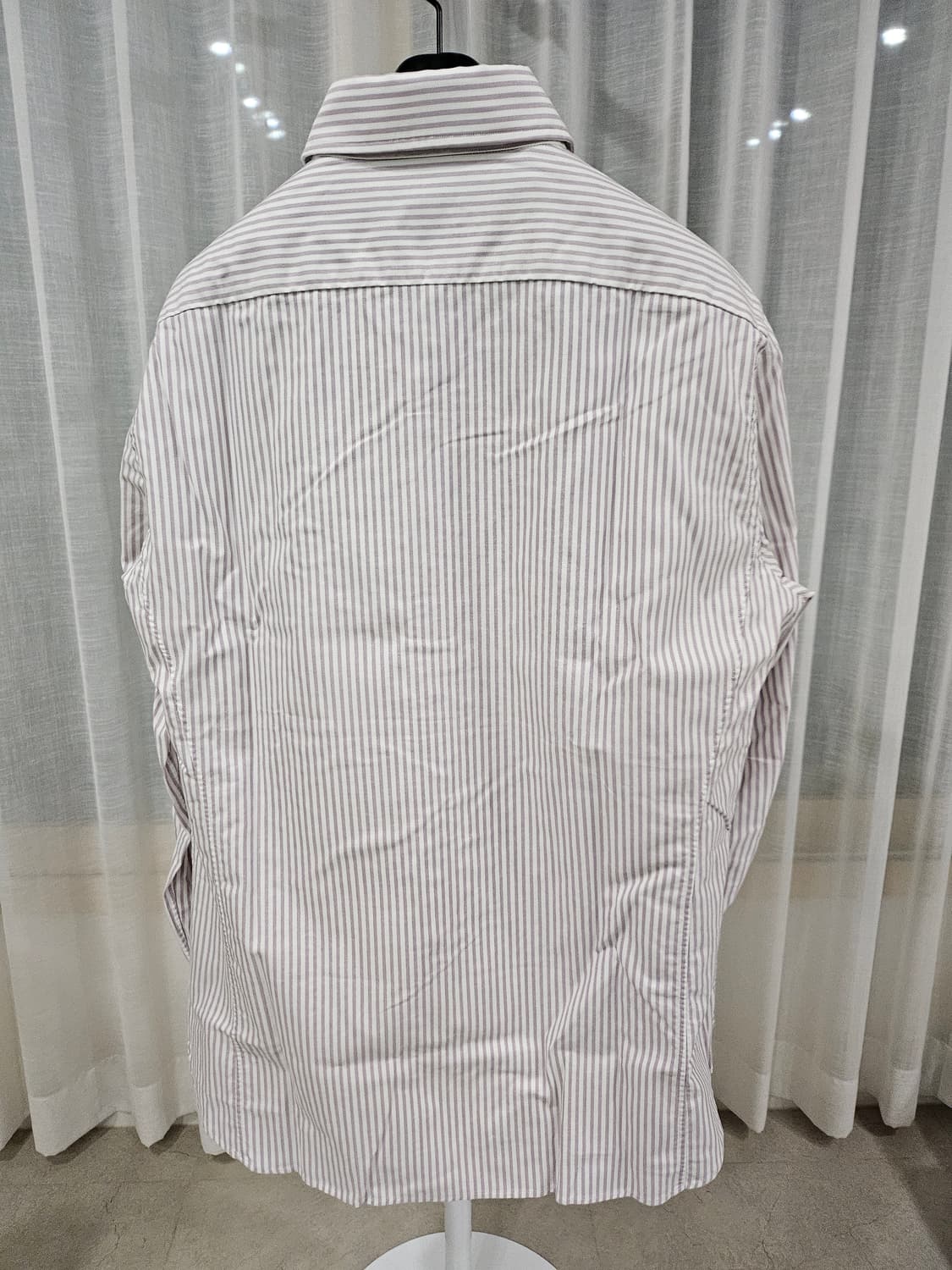 톰포드 스트라이프 셔츠 44 상품이미지4