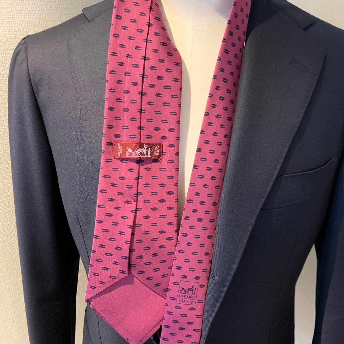 에르메스 프랑스 100실크 명품넥타이 기하학적패턴 A등급9.5cm 상품이미지2