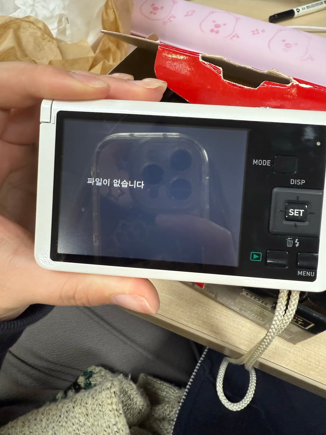 카시오 엑슬림 zr50 화이트 상태 좋움 상품이미지4