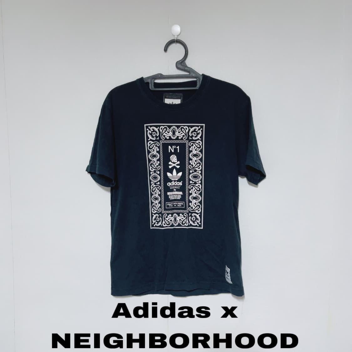 아디다스X네이버후드 도쿄 프린팅 공용 여름 반팔티 상품이미지1