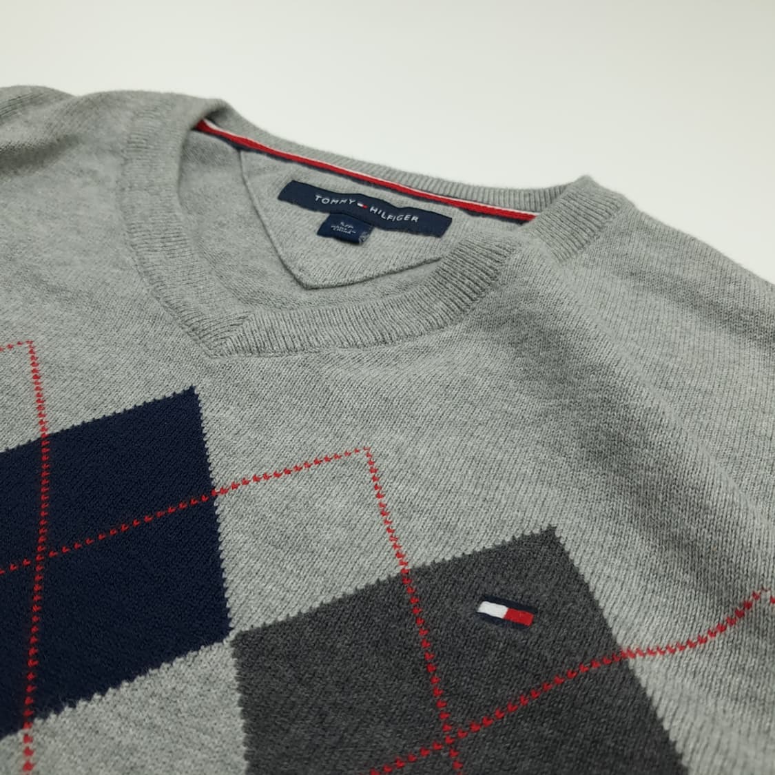 CN705 S 타미힐피거 그레이 아가일 V넥 니트 스웨터 상품이미지5