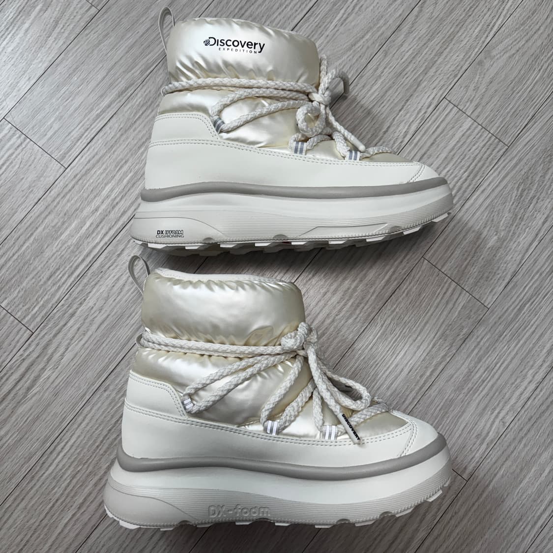 [새상품] 디스커버리 헤이니 글로우 부츠 230 베이지 상품이미지9