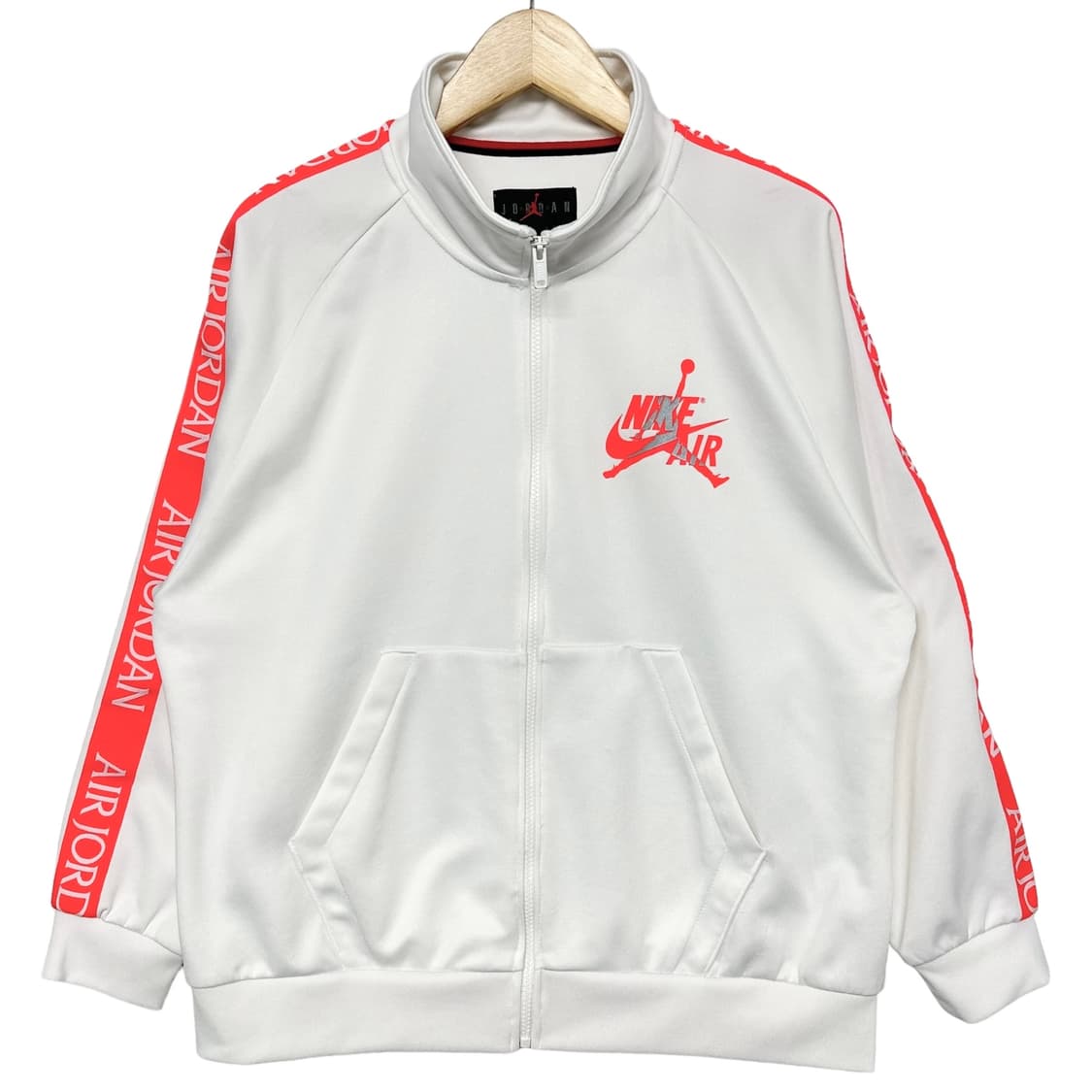 나이키 에어 조던 트랙탑 져지 화이트 상품이미지2