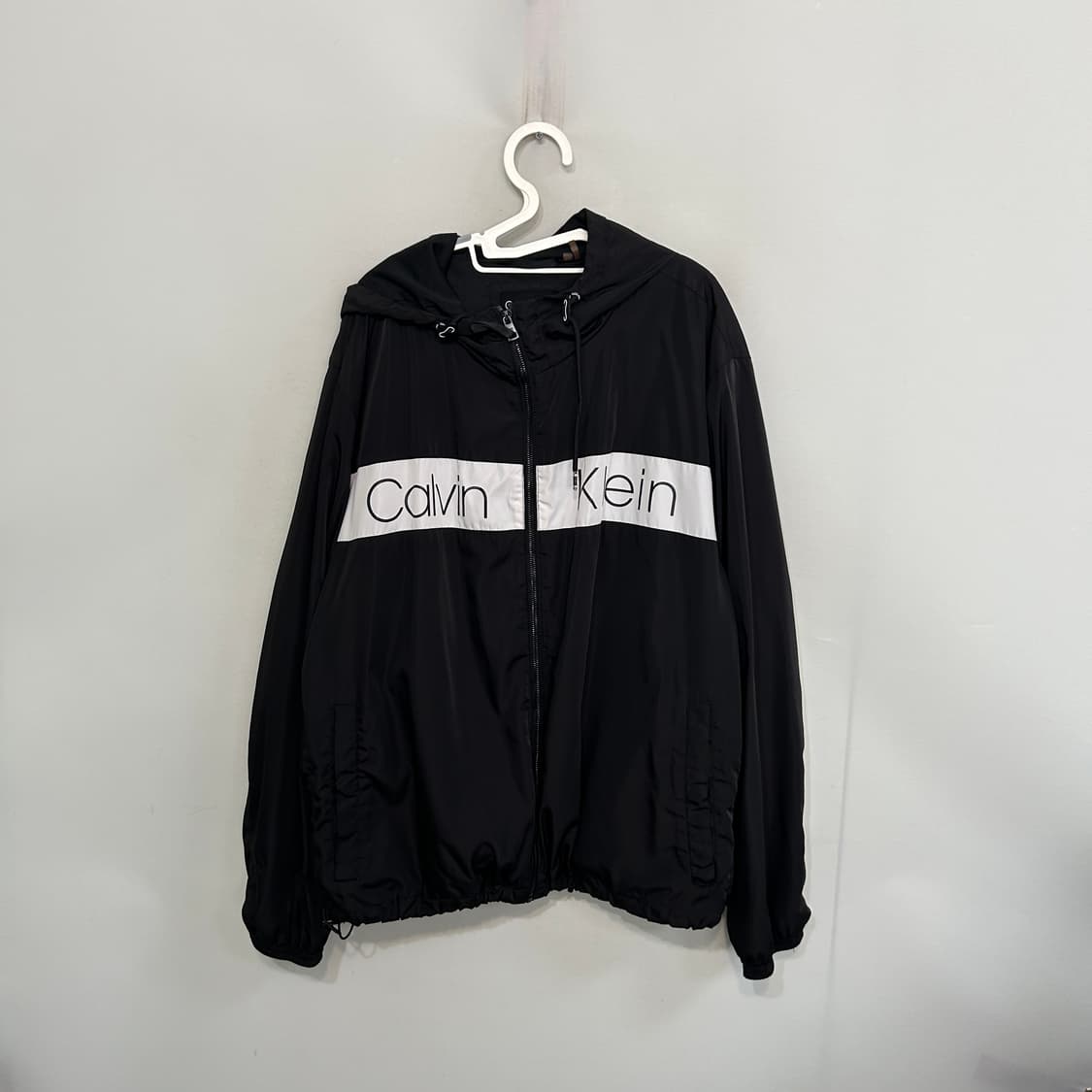 켈빈클라인 남성 바람막이 XXL 상품이미지1