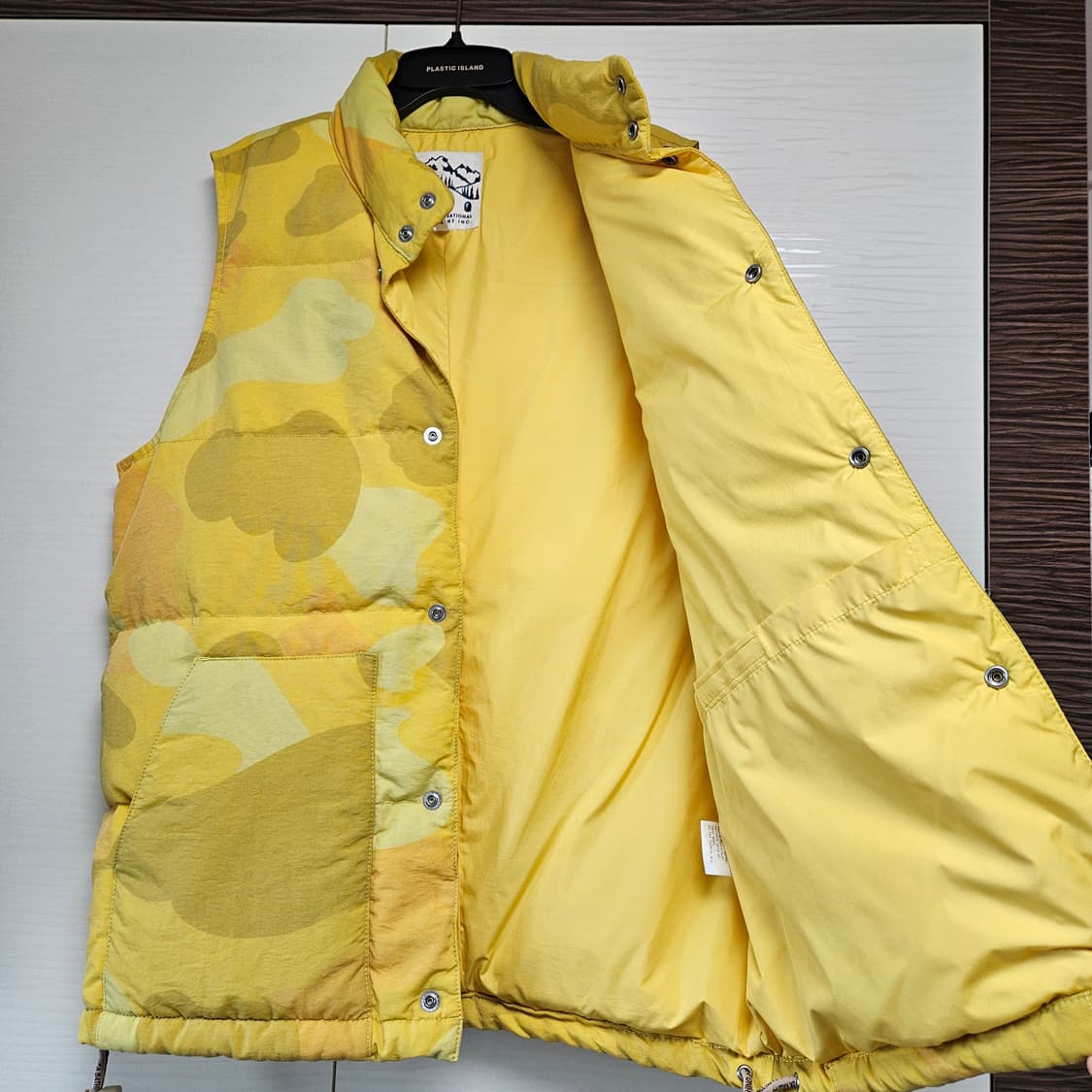 베이프 카모 덕다운 베스트 L 정품 상품이미지7