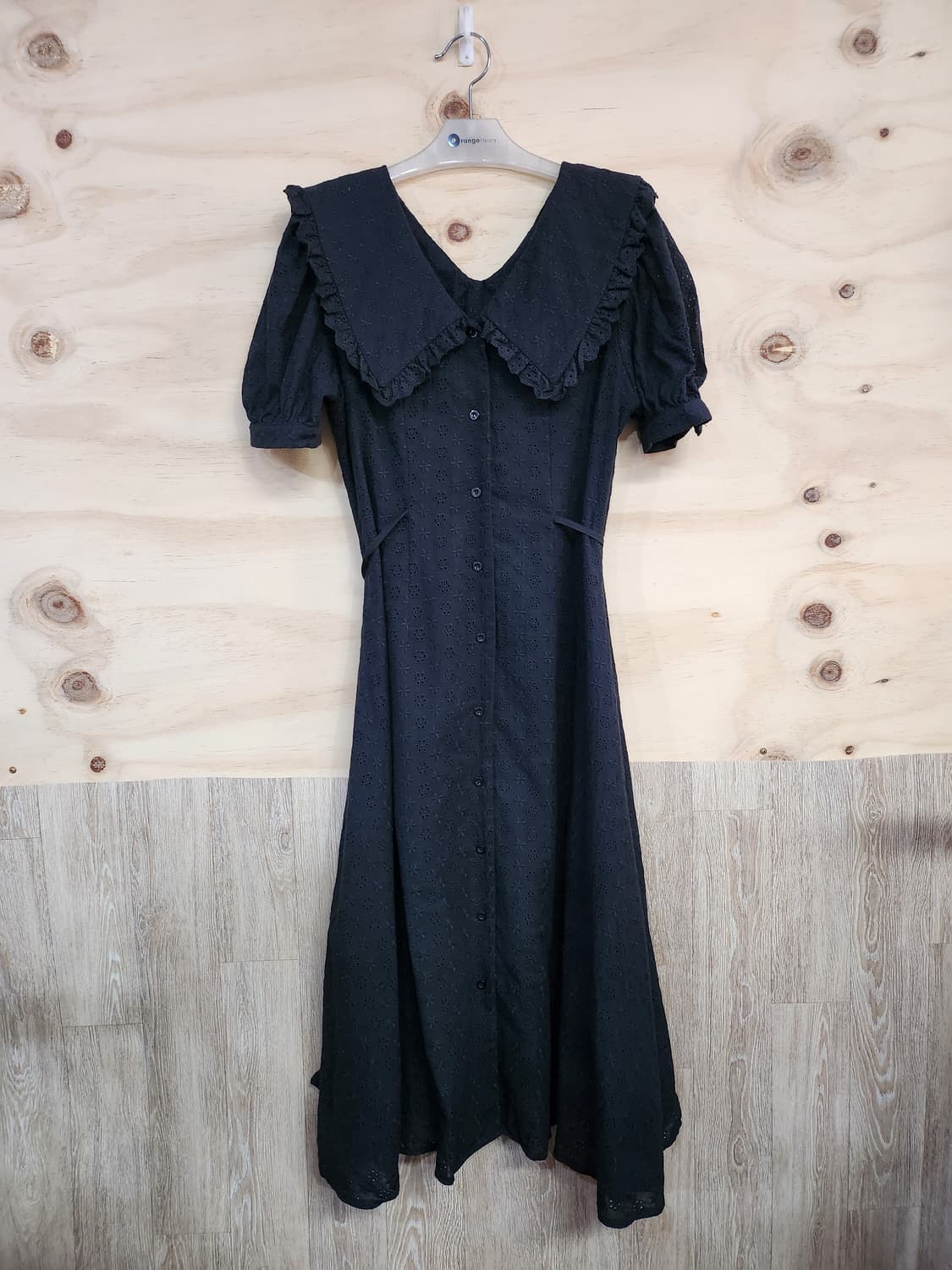 537) 레이스 카라 펀칭 롱 원피스 상품이미지1