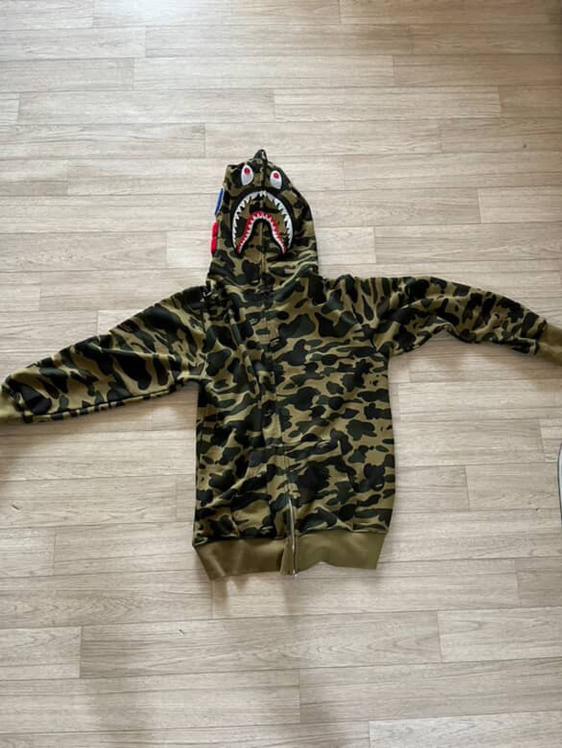 베이프 샤크후드 녹계 상품이미지2