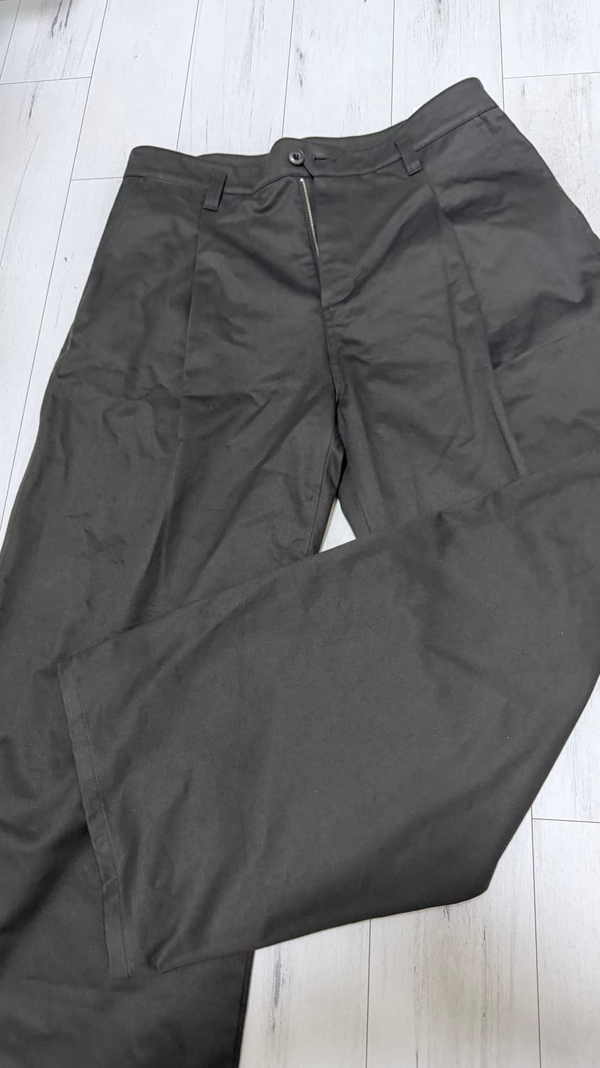 쿠어 클래식 원 턱 치노 팬츠 V2 다크브라운 L 상품이미지1