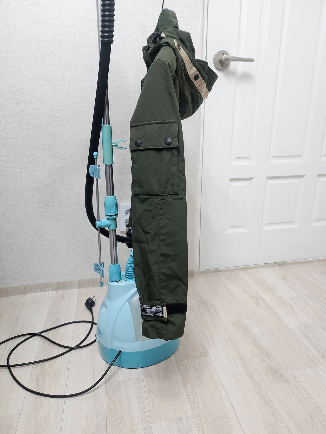 (85~90)☆초대장급☆노스페이스 마운틴파커 레이디스[카키] 바람막이자켓 상품이미지5