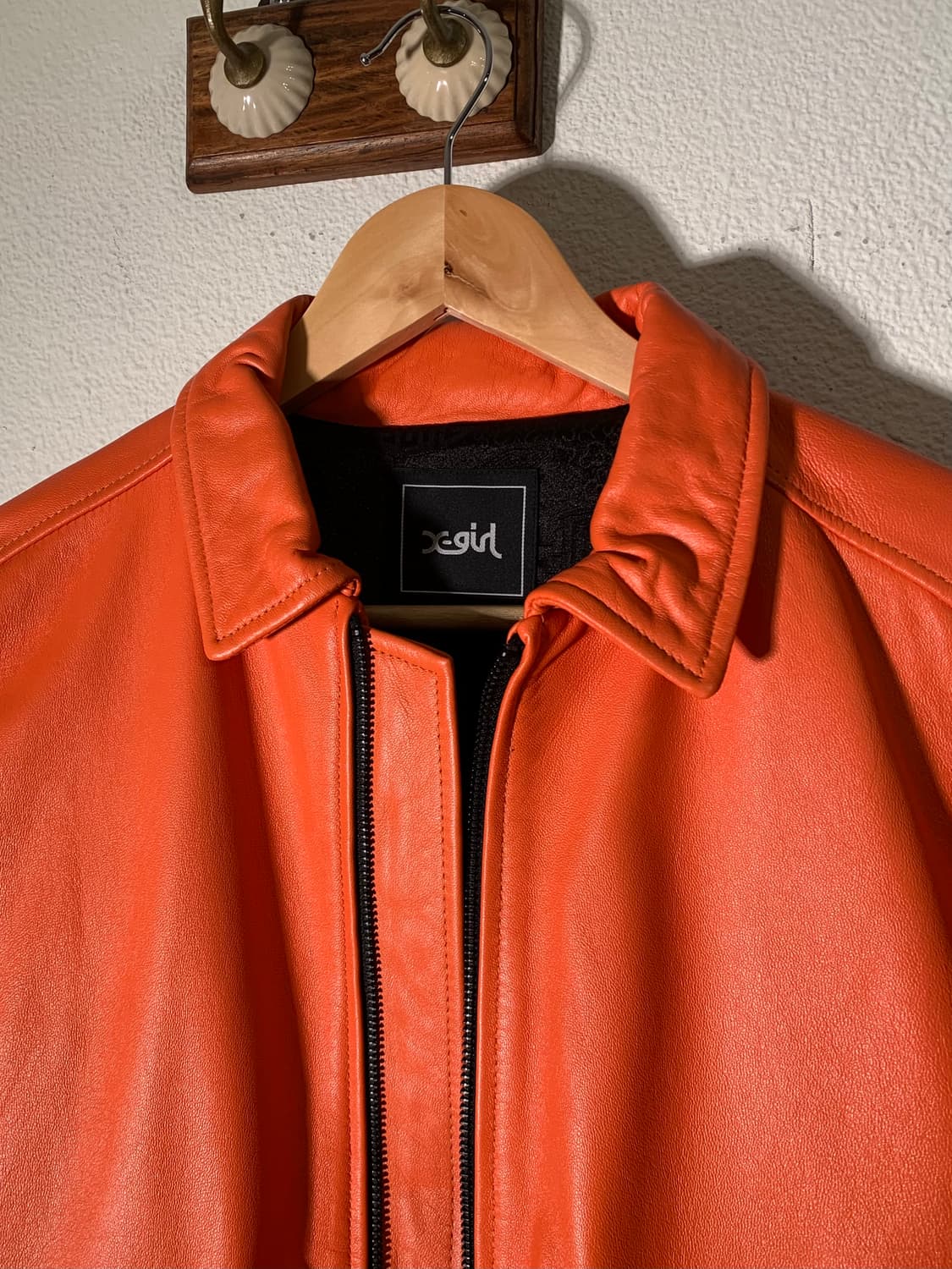 엑스걸 오렌지 폭스레더 자켓 상품이미지4