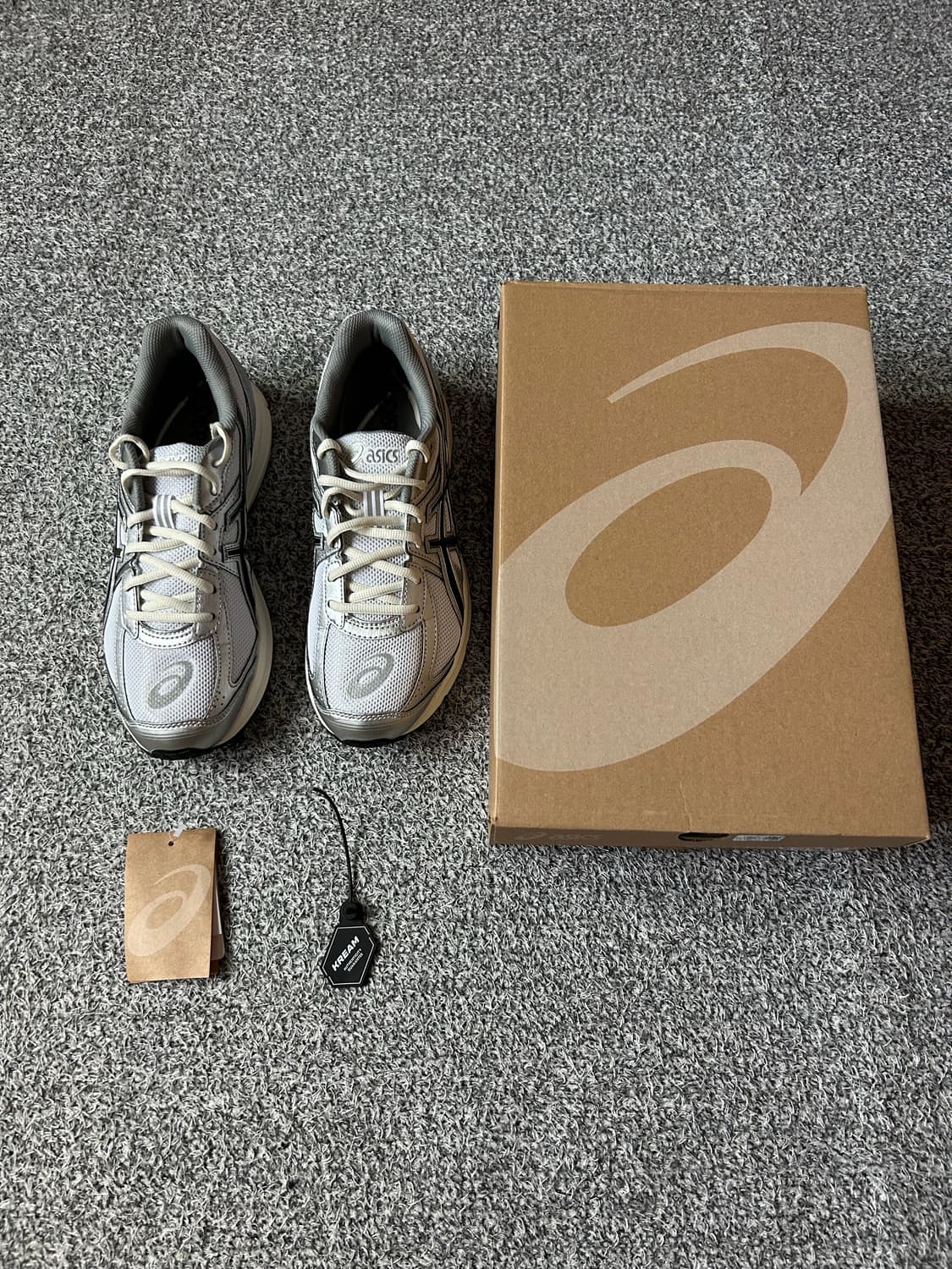 [1회착/풀박스] 아식스 조그100S 265 화이트 블랙 새상품급 상품이미지2