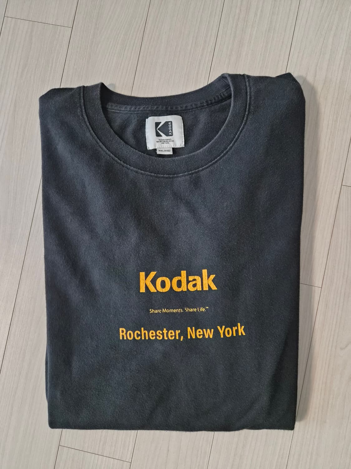 **코닥(KODAK)**의 시그니처 아이템인 로체스터 그래픽 반팔 상품이미지1