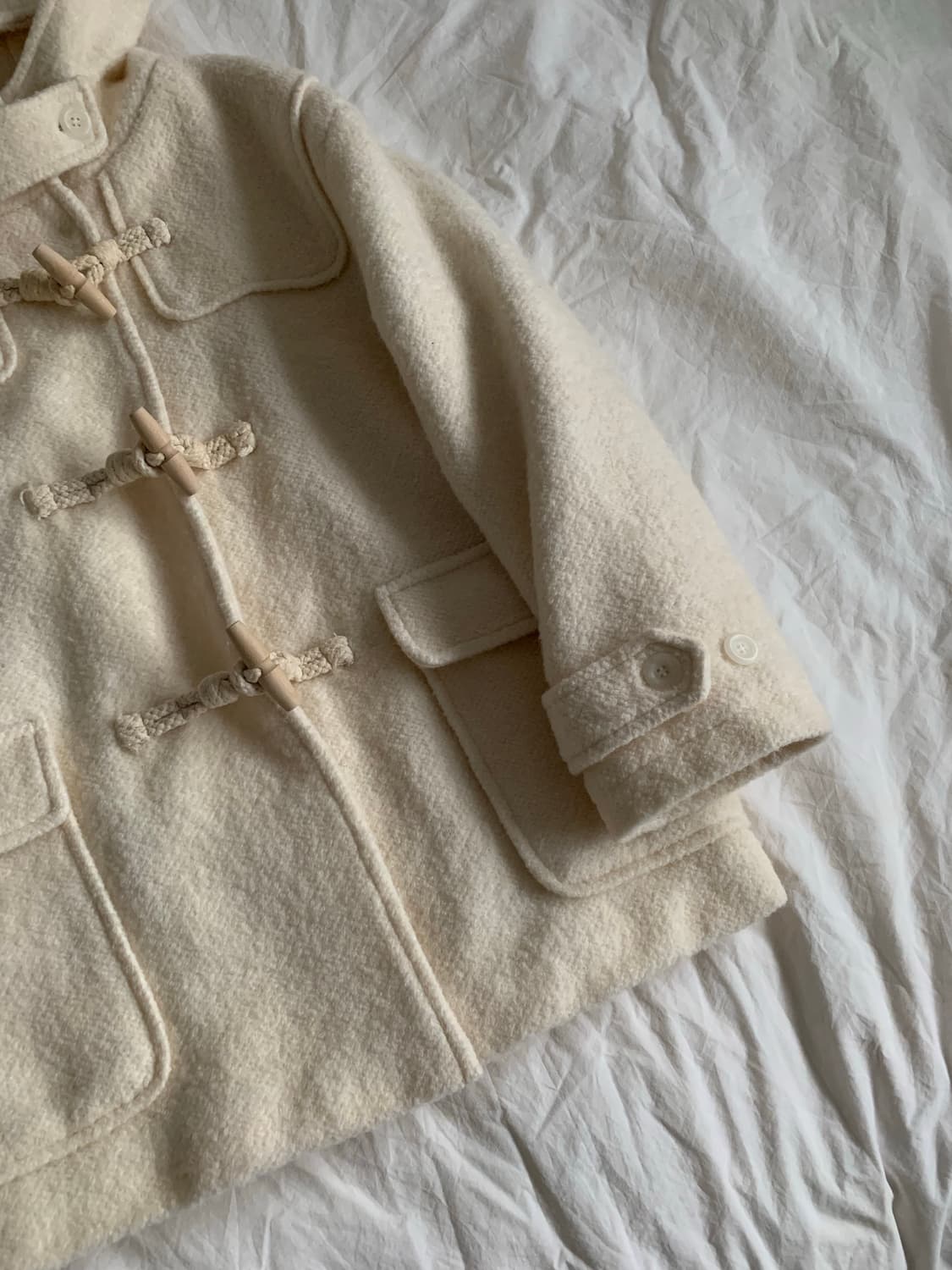 화이트 떡볶이 코트 상품이미지3