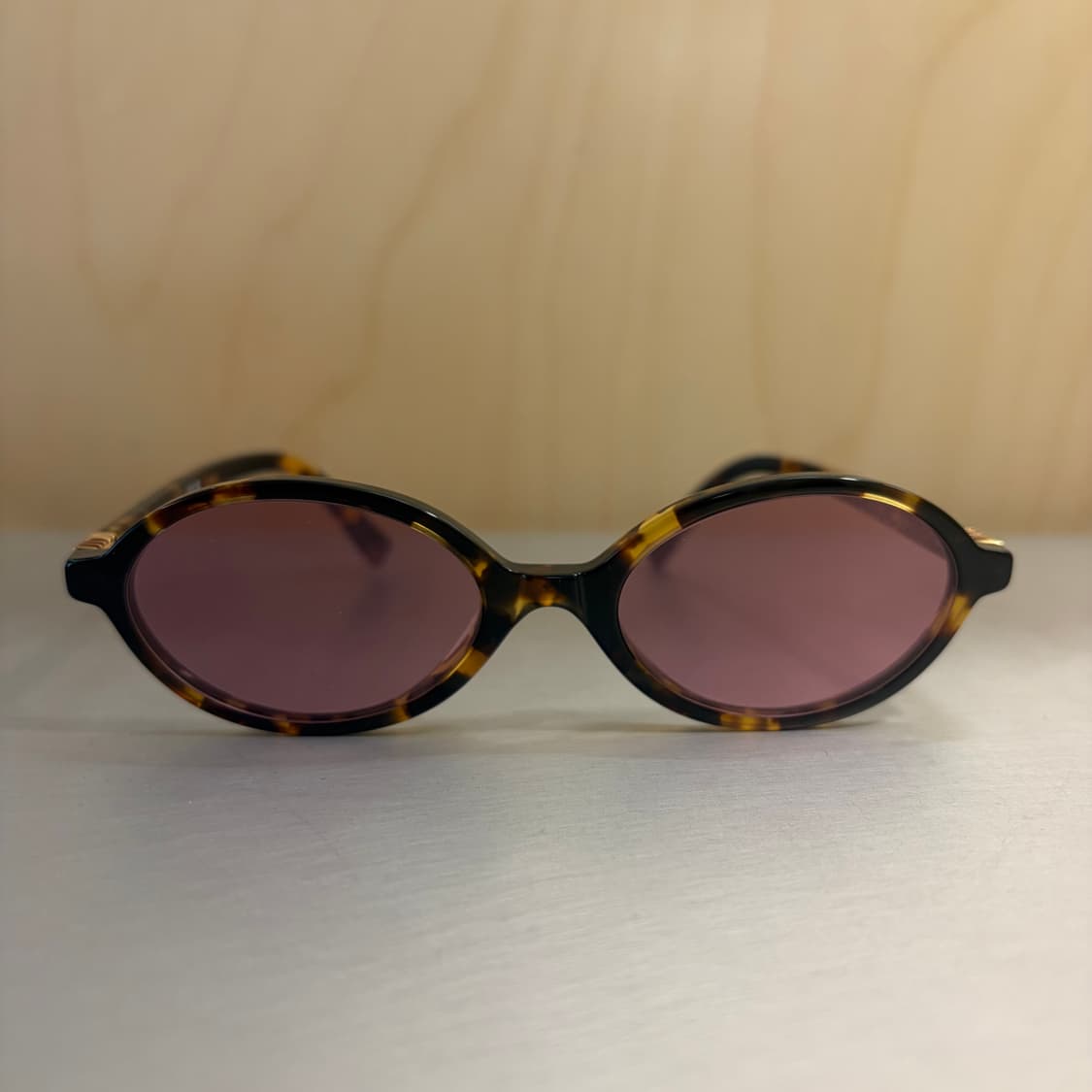 미우미우 SMU 04Z 로고 선글라스 상품이미지4