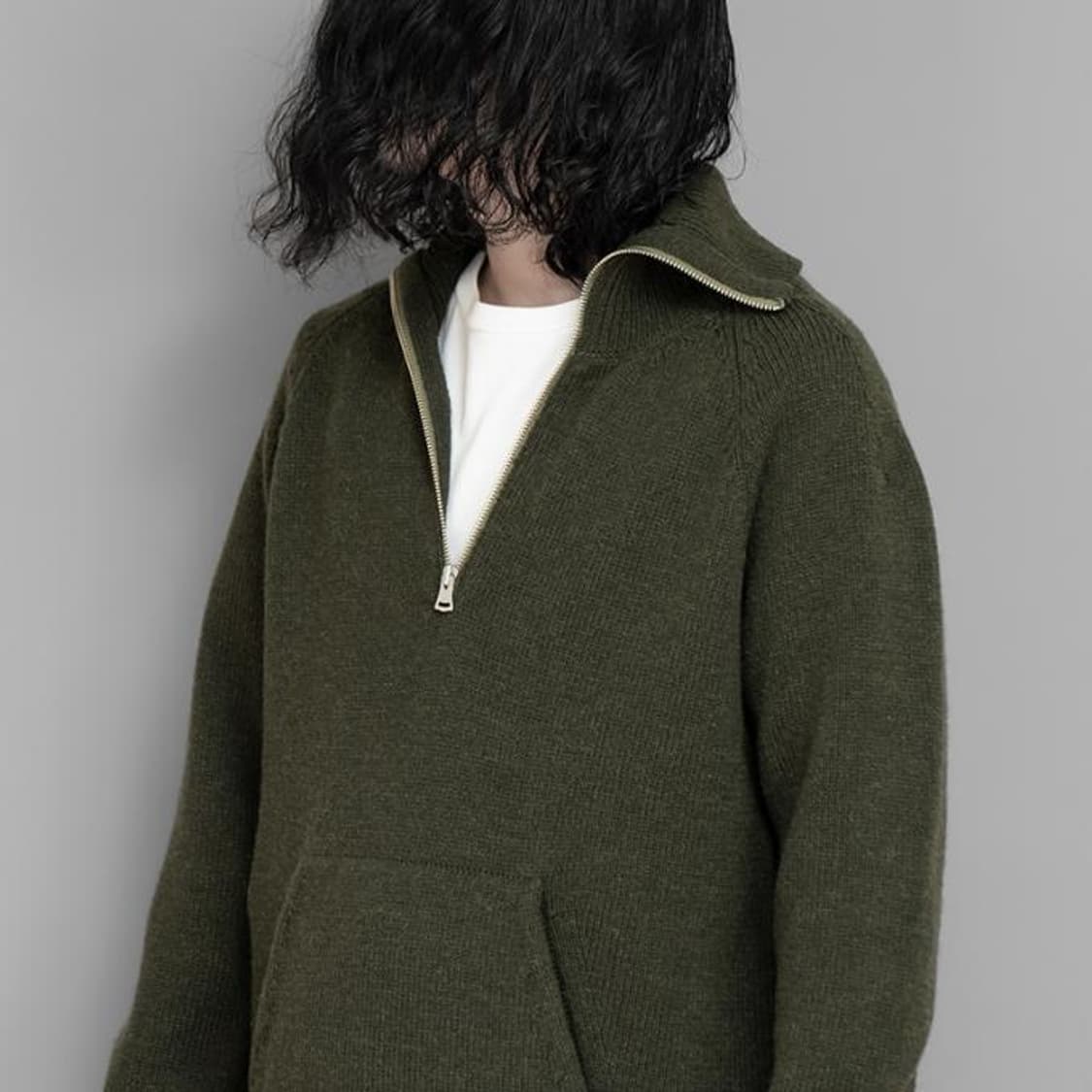 마티앤선즈 하프집업 밀리터리 스웨터 2사이즈 판매합니다  상품이미지1