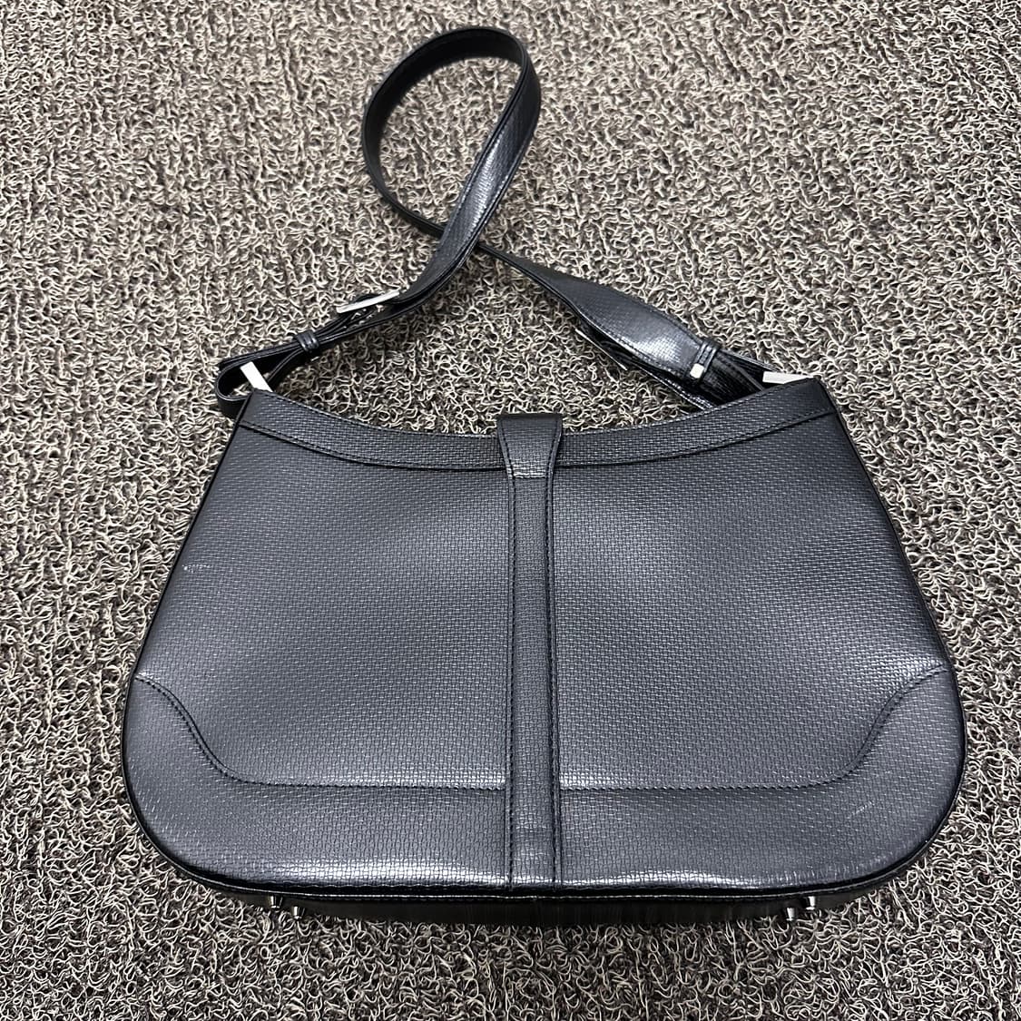 메트로시티 클래식 여성 숄더백 블랙 상품이미지5