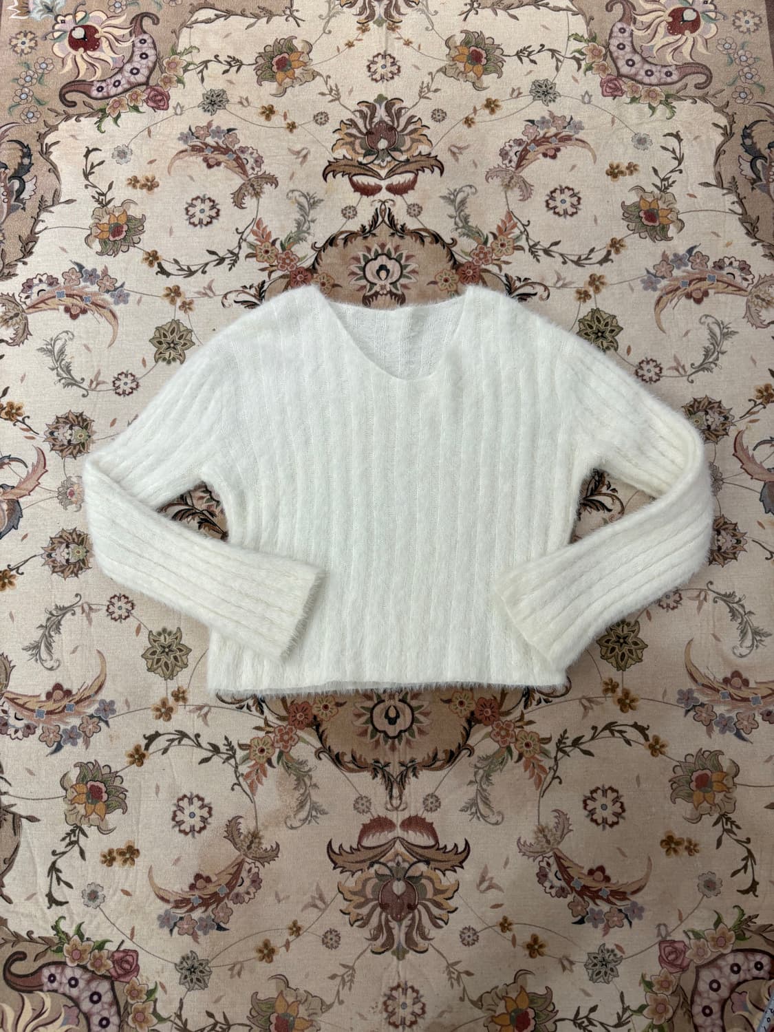 vtg 헤어리 v넥 크롭니트 상품이미지1