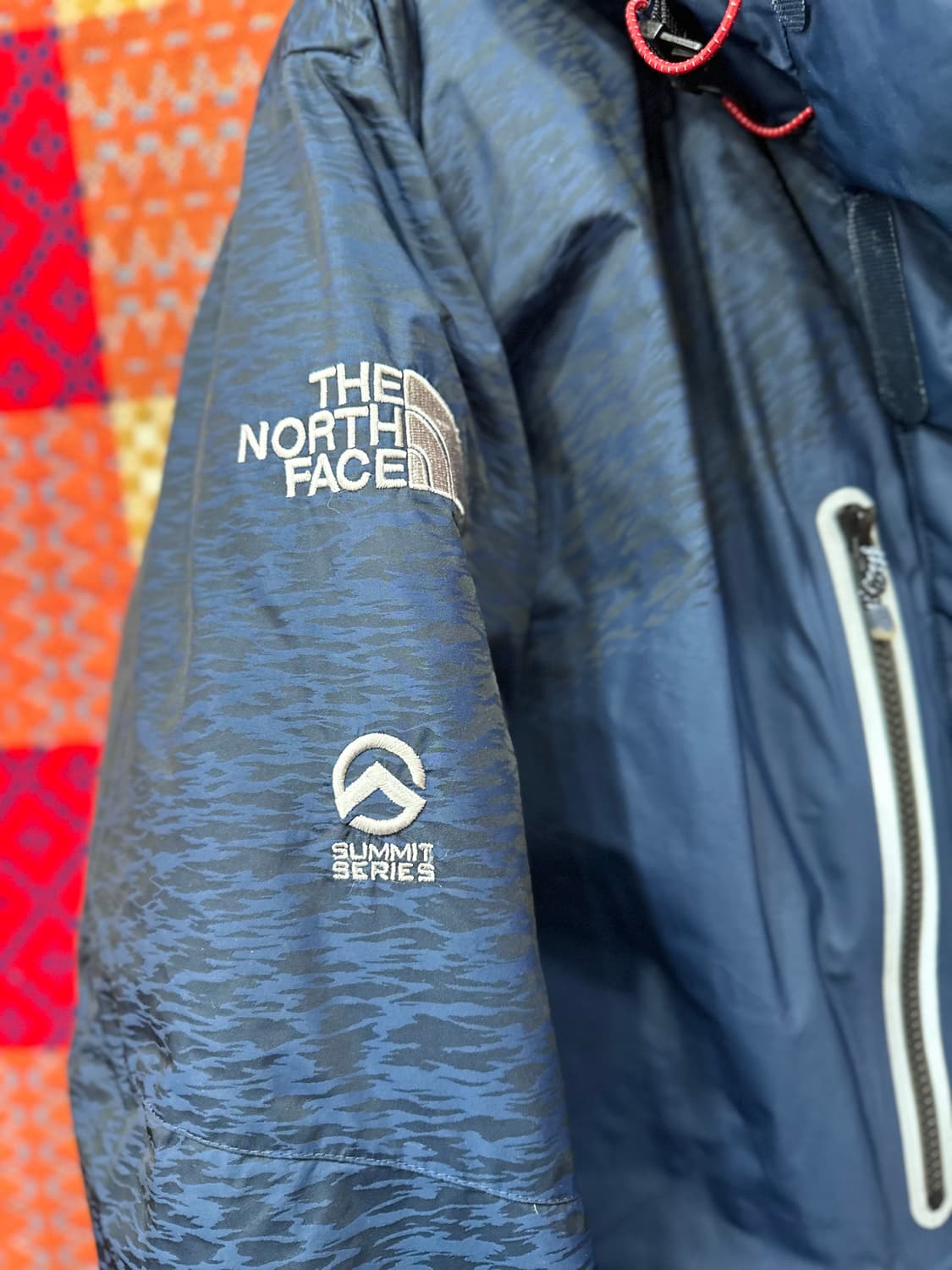 노스페이스 퓨즈 보스톡 리미티드 에디션 파카입니다. XL 110 상품이미지3