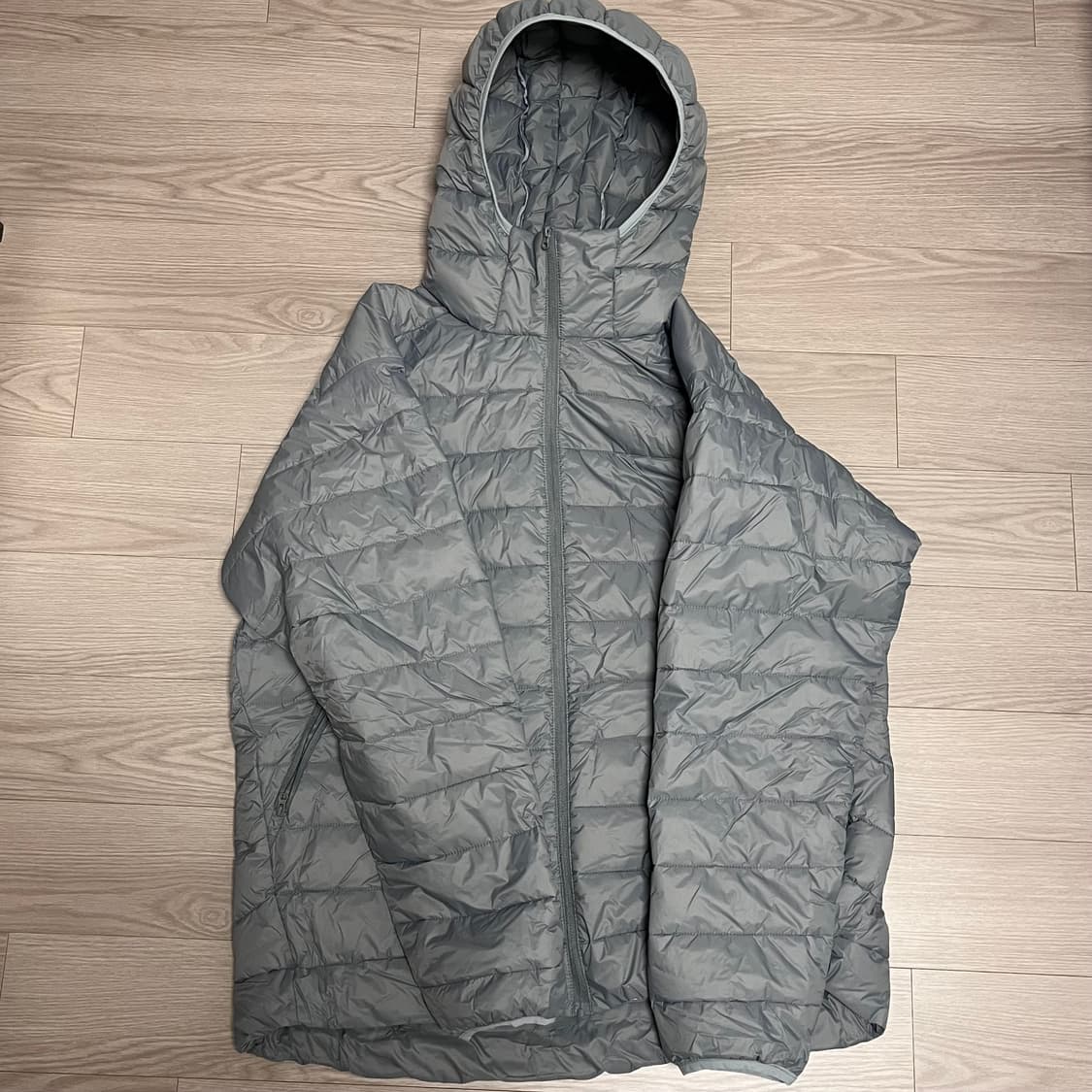 무신사 피인오 경량패딩 그레이 M 상품이미지1