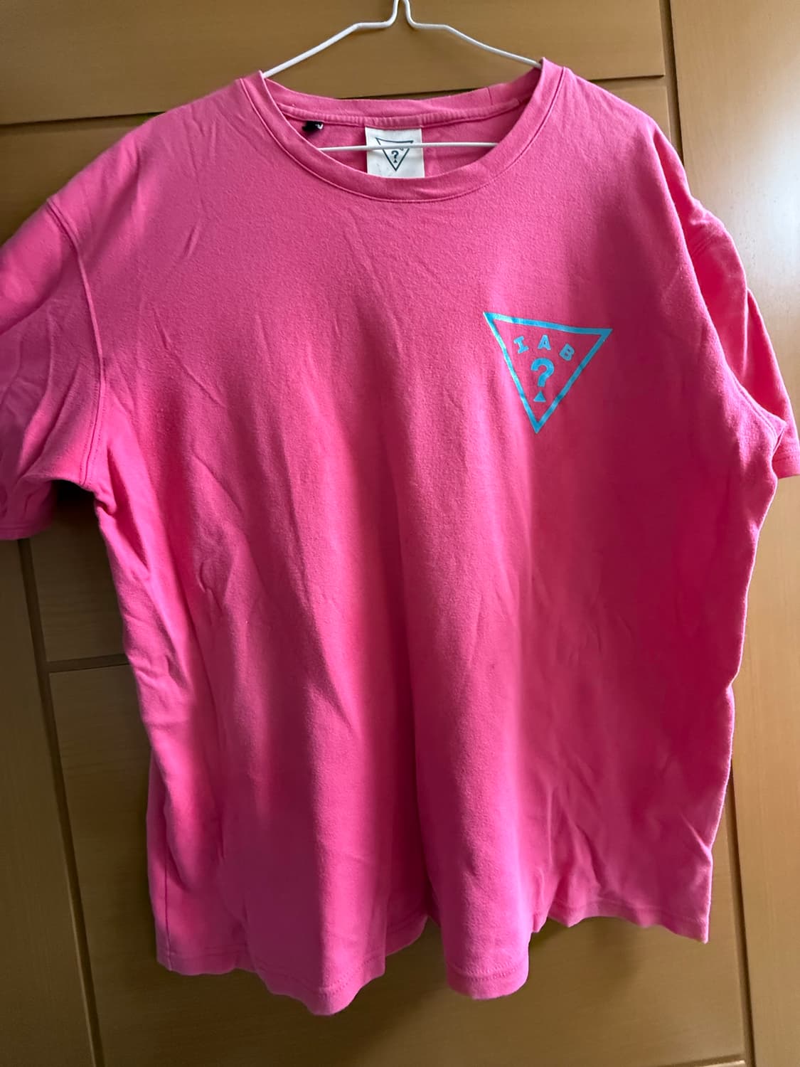 아이앱 게스 콜라보 반팔  상품이미지1