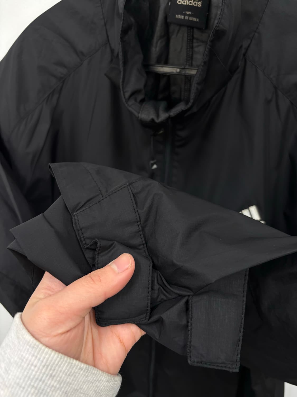 아디다스 윈드브레이커 상품이미지3