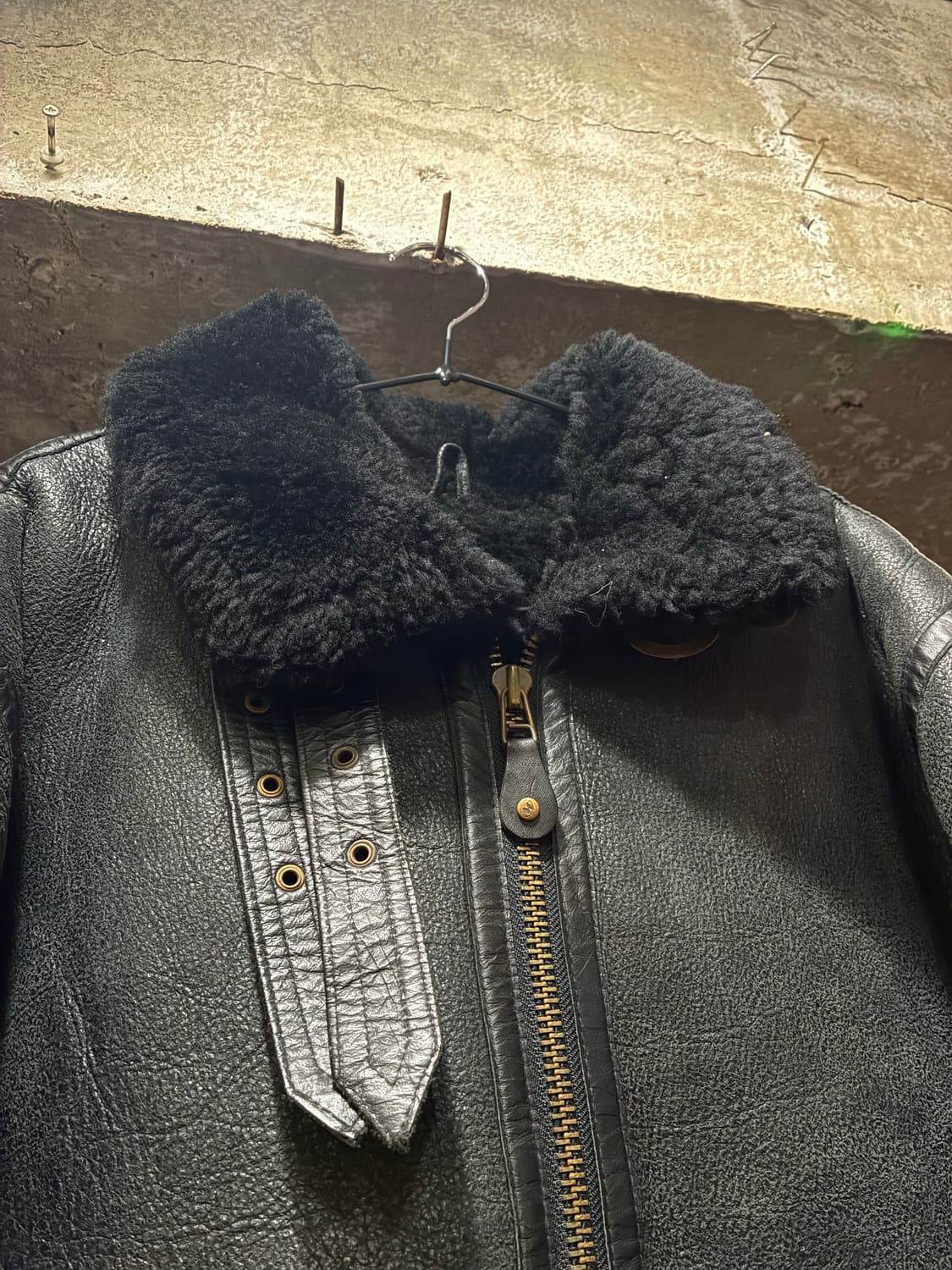 미공군 B-3 TYPE 천연가죽 항공 폭격기 무스탕 상품이미지2