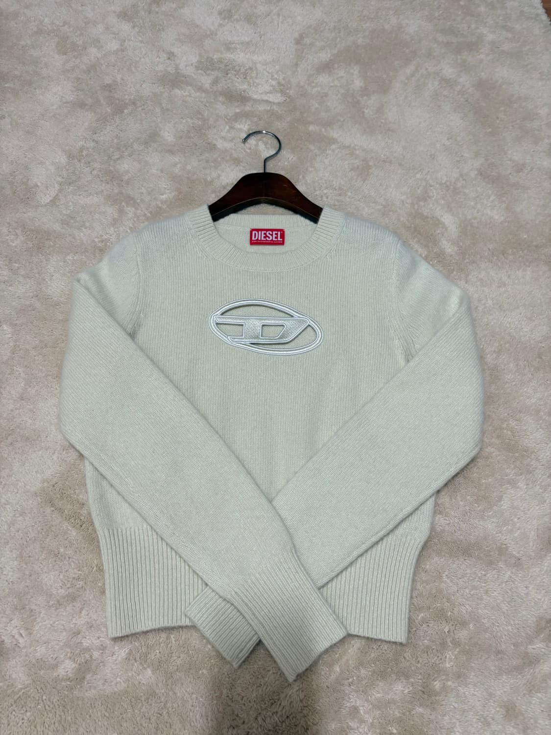 M AREESA 컷아웃 로고 니트 상품이미지2