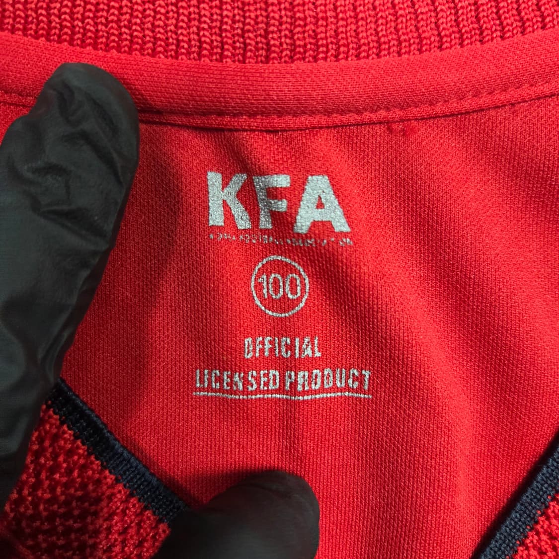 ✨ (만원 빈티지) KFA 국대 투혼 월드컵 기념 브이넥 반팔티  상품이미지3
